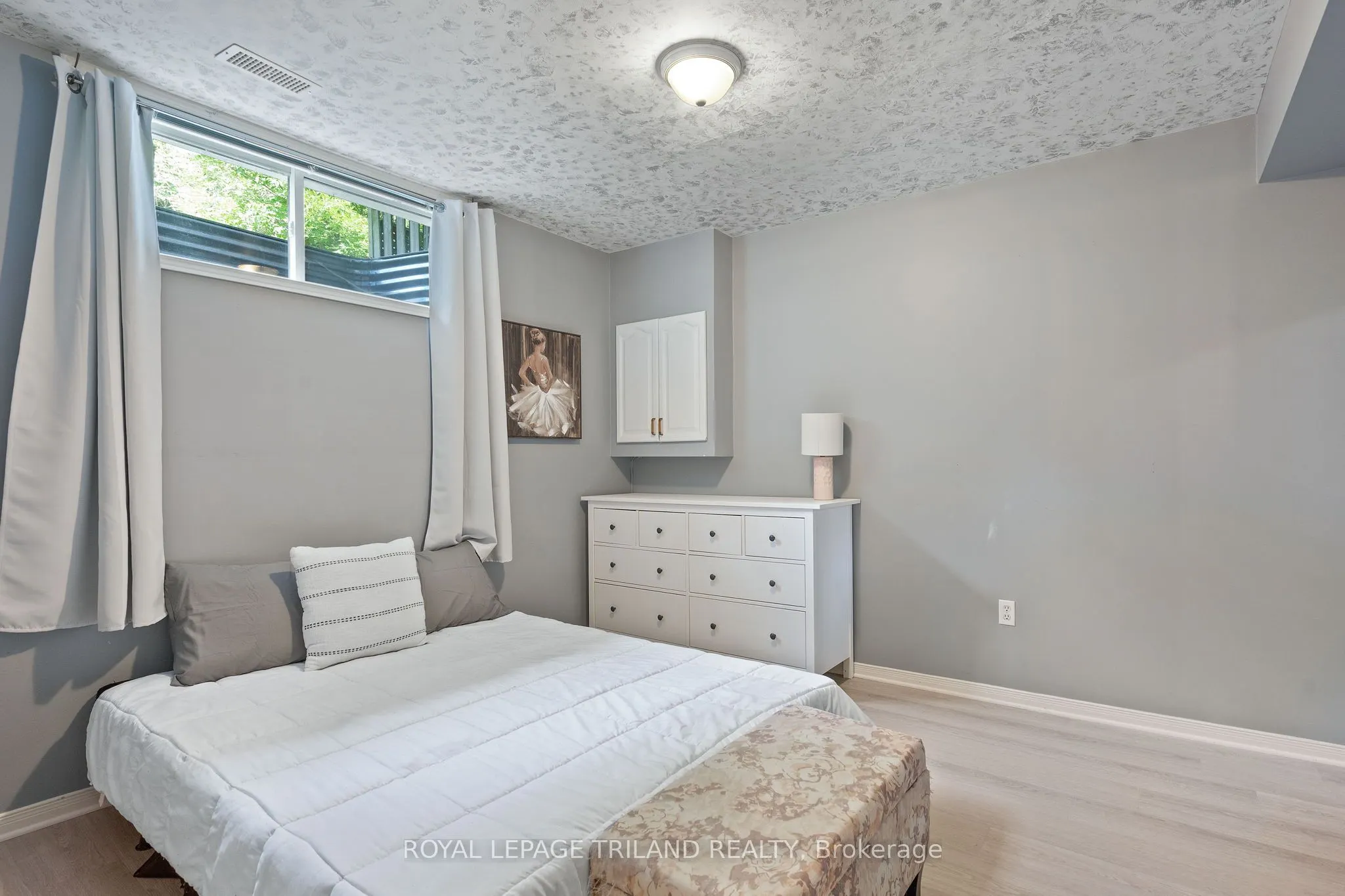 270 North Centre Road, #27