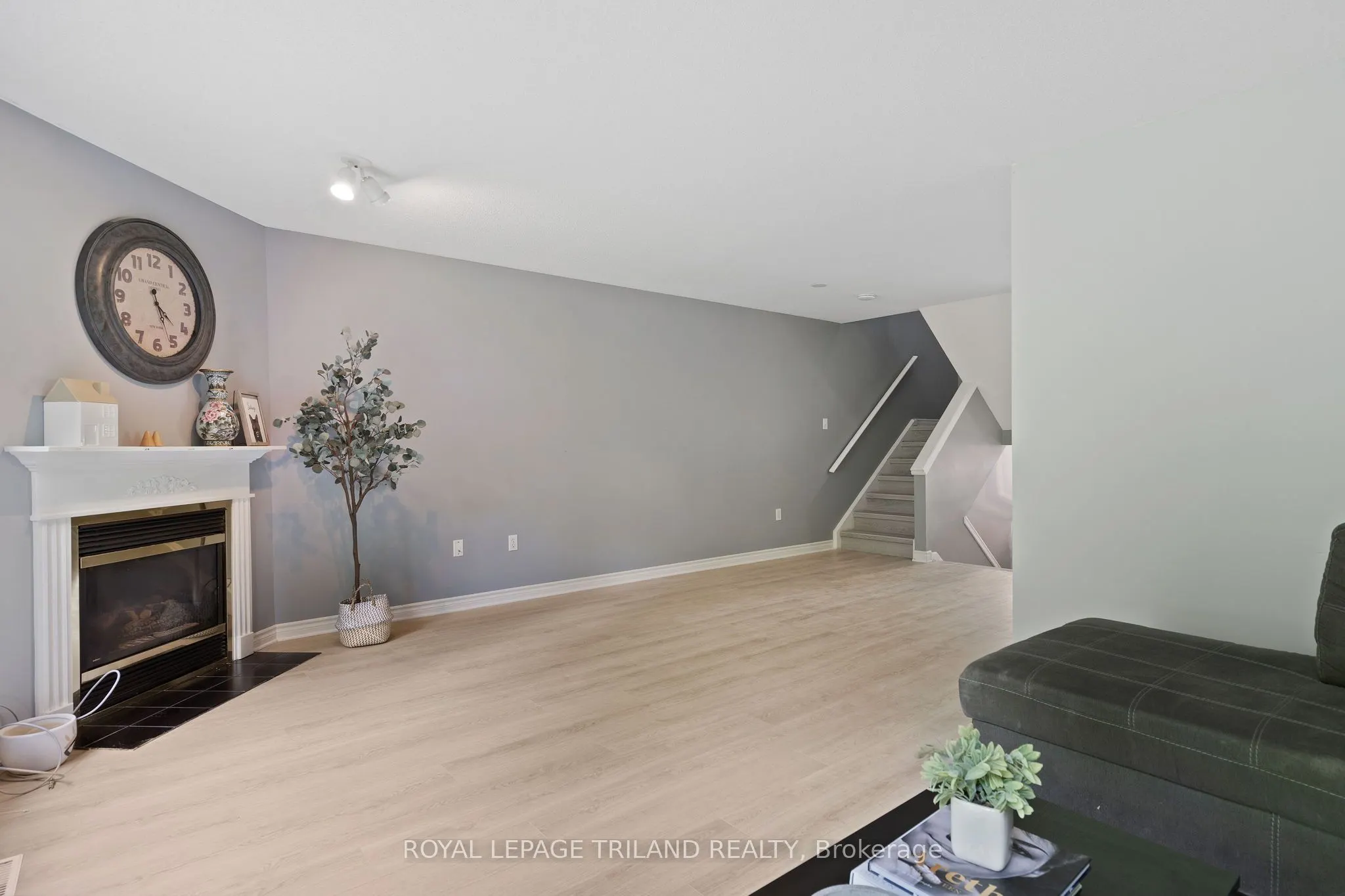 270 North Centre Road, #27