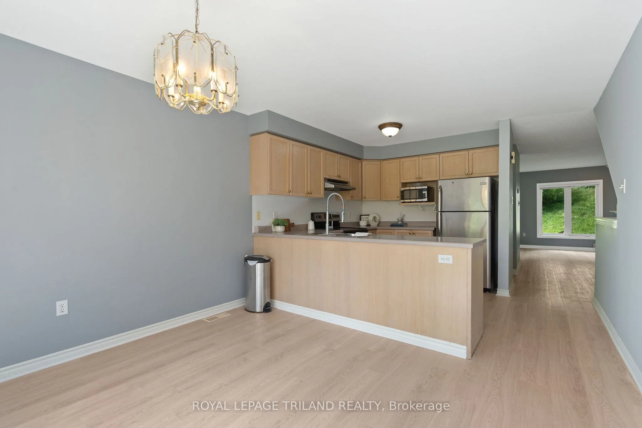 270 North Centre Road, #27