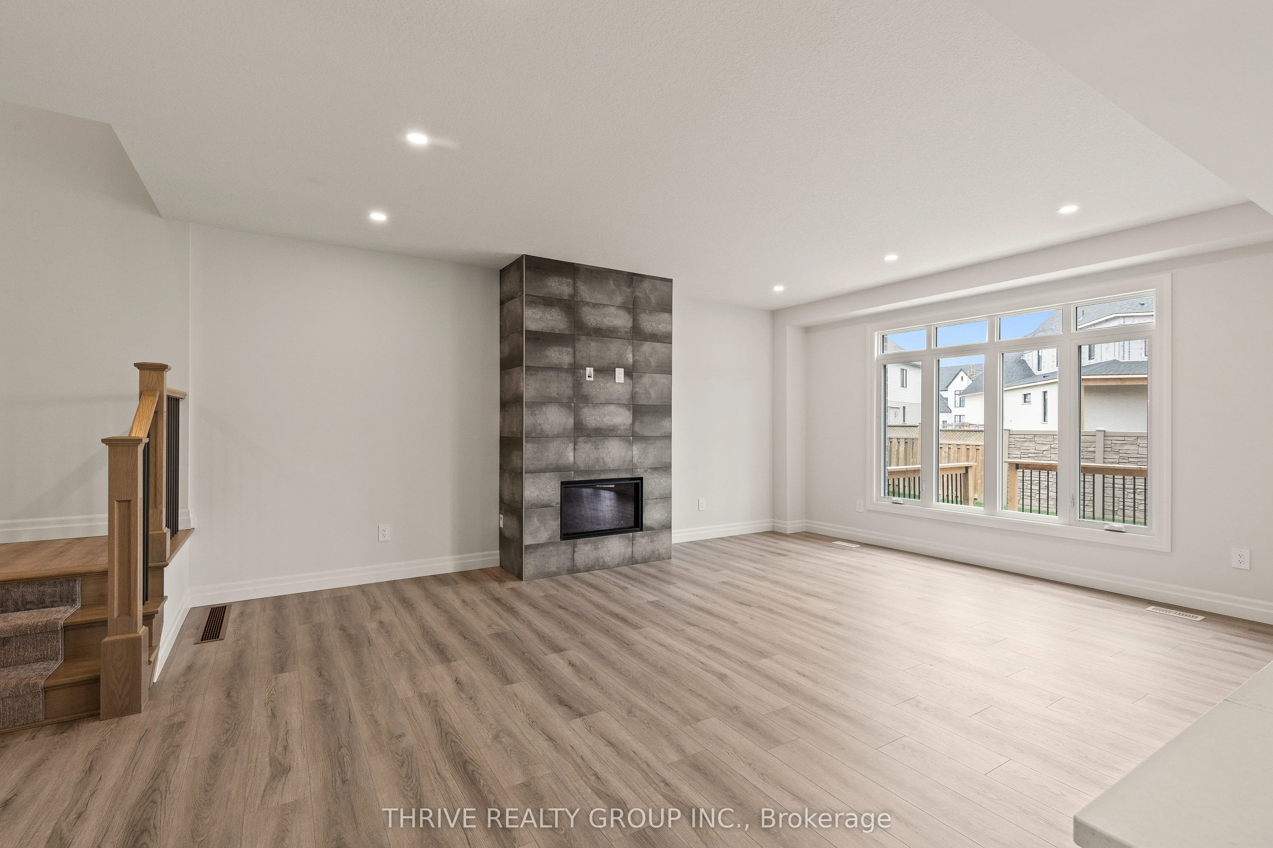 1061 Eagletrace Drive, #3