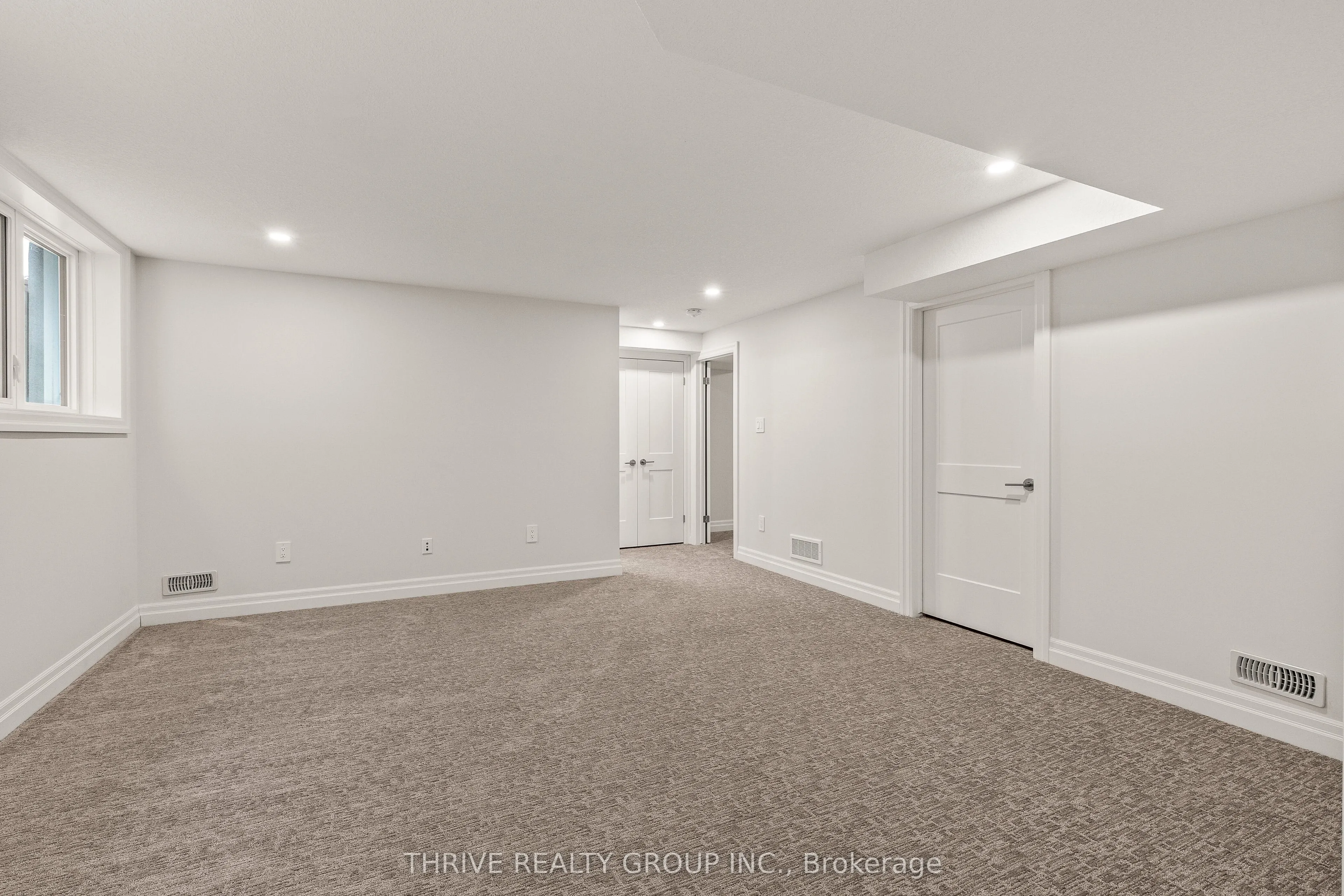 1061 Eagletrace Drive, #3