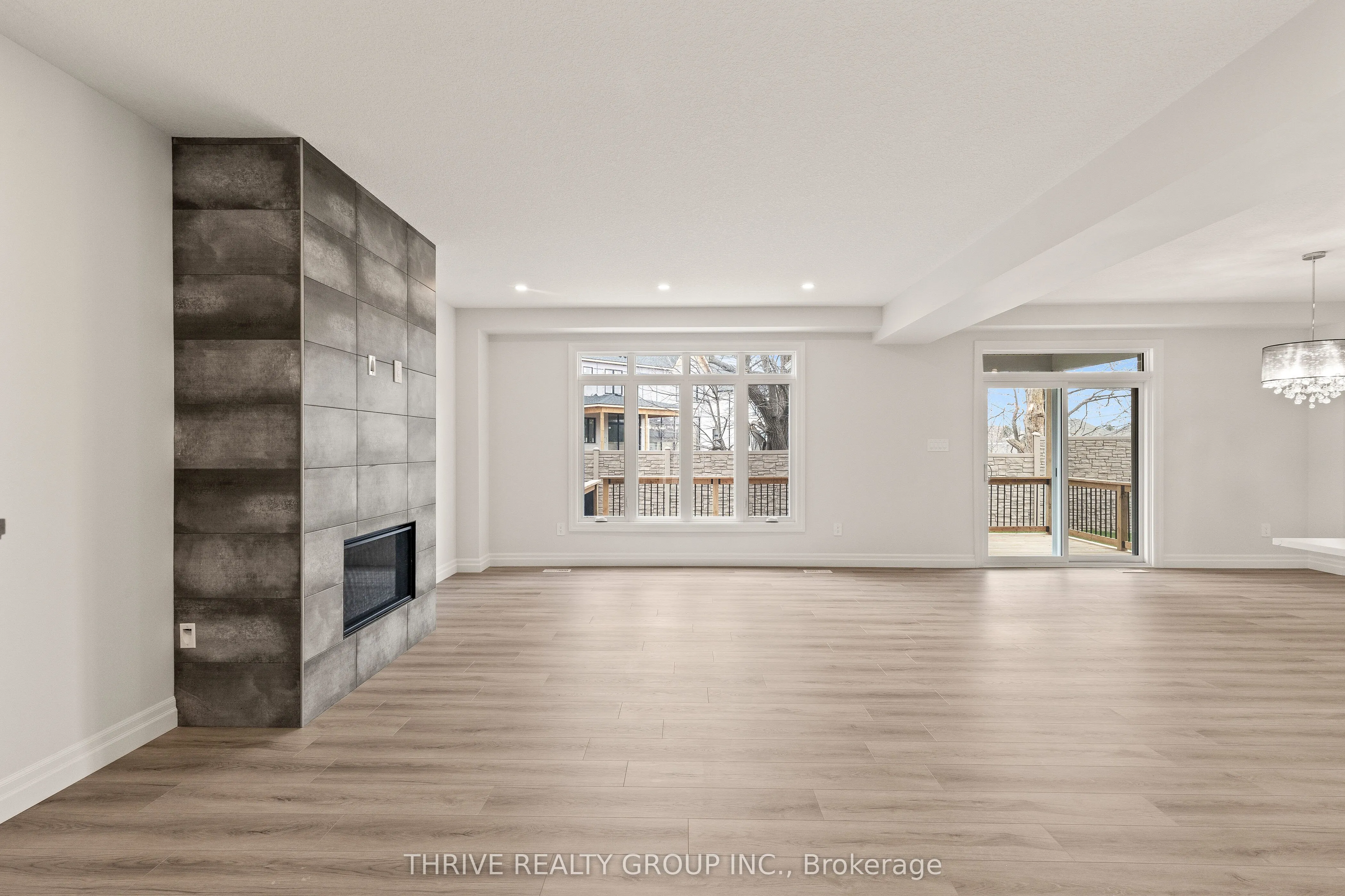 1061 Eagletrace Drive, #3