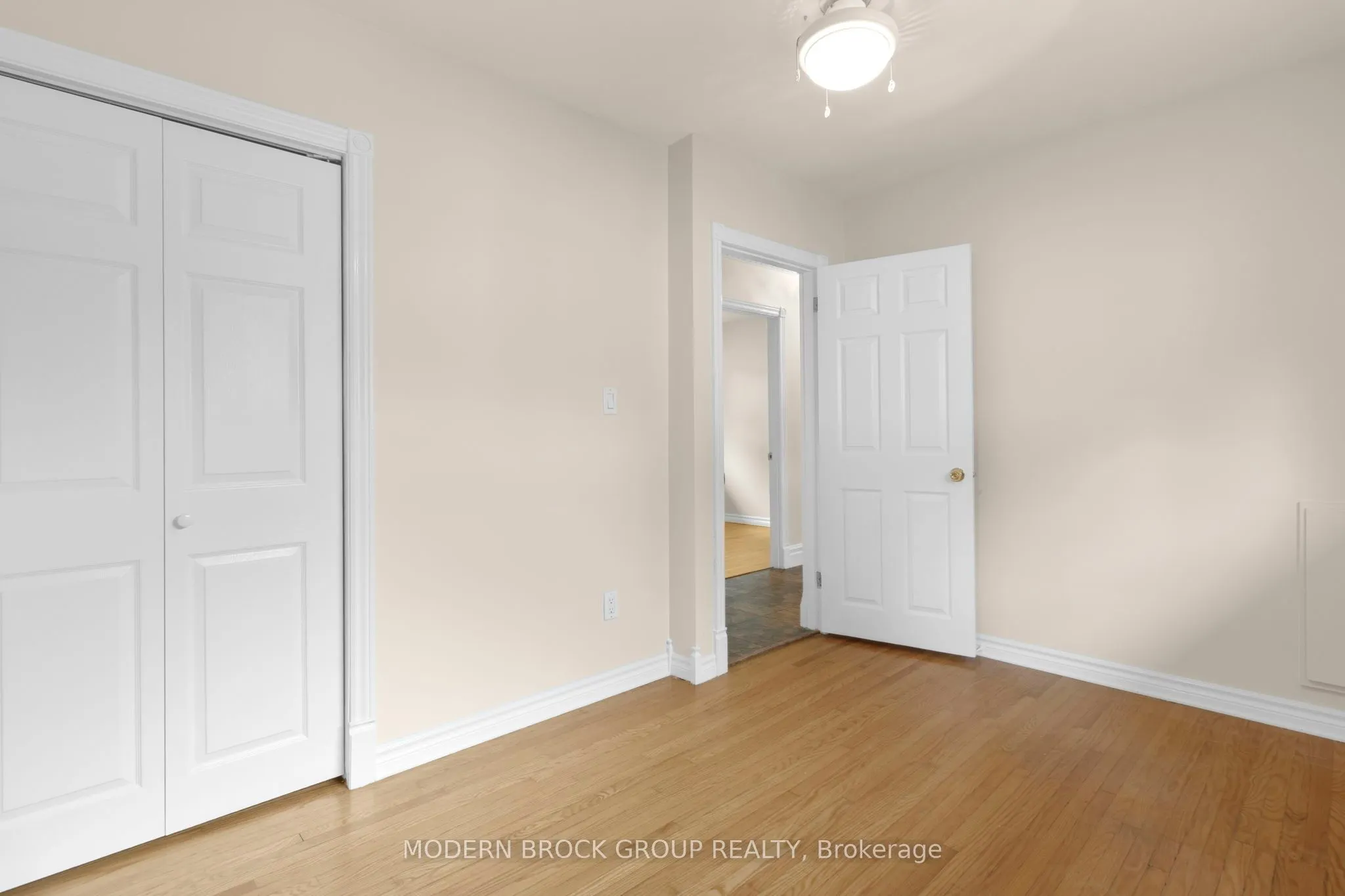 39 Convay Crescent