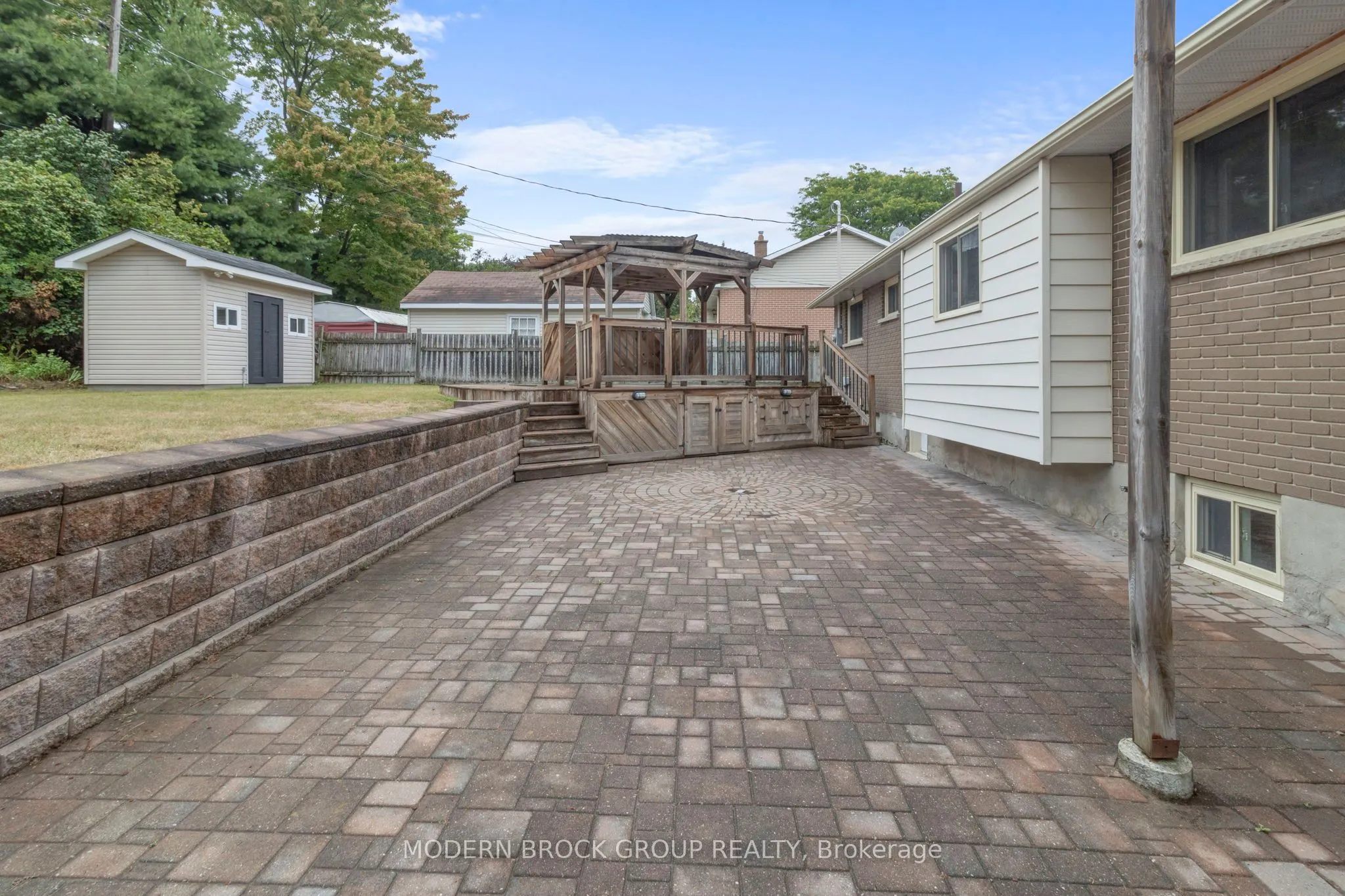 39 Convay Crescent