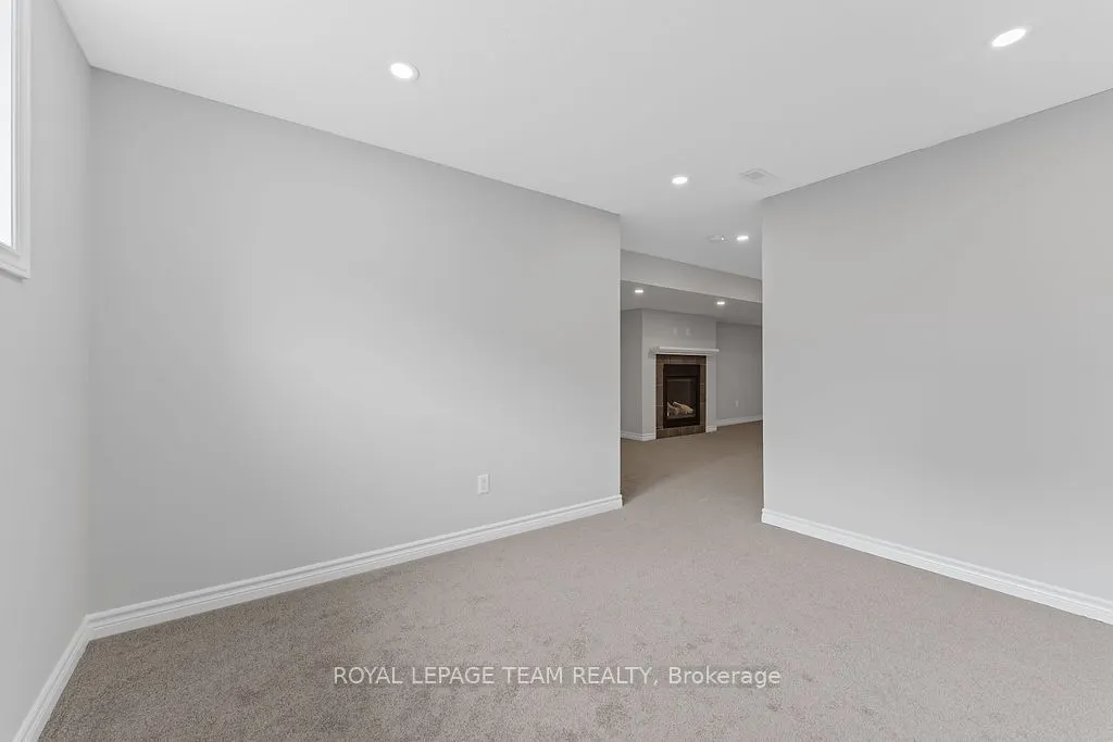 116 Popplewell Crescent