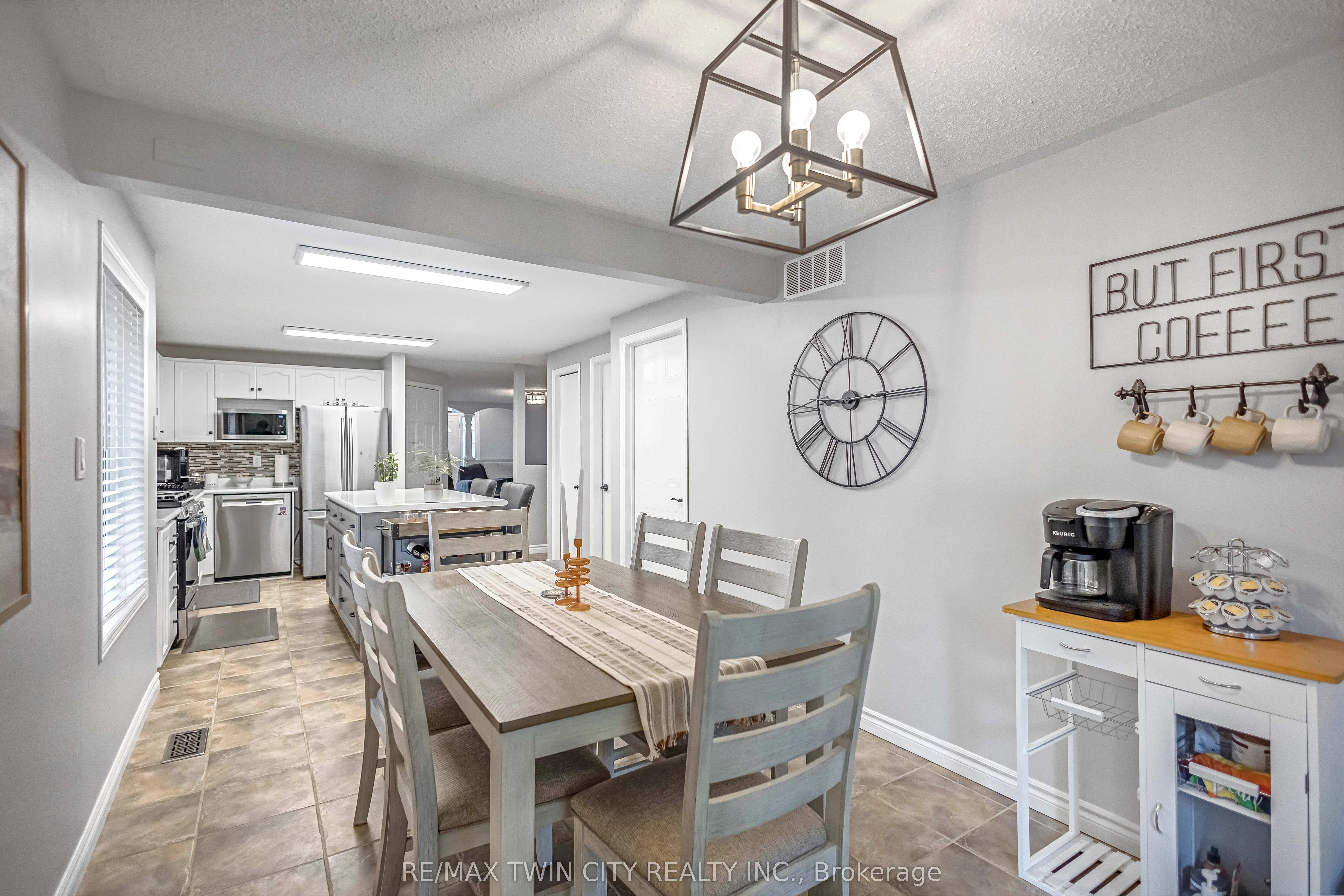 27 Candlewood Drive