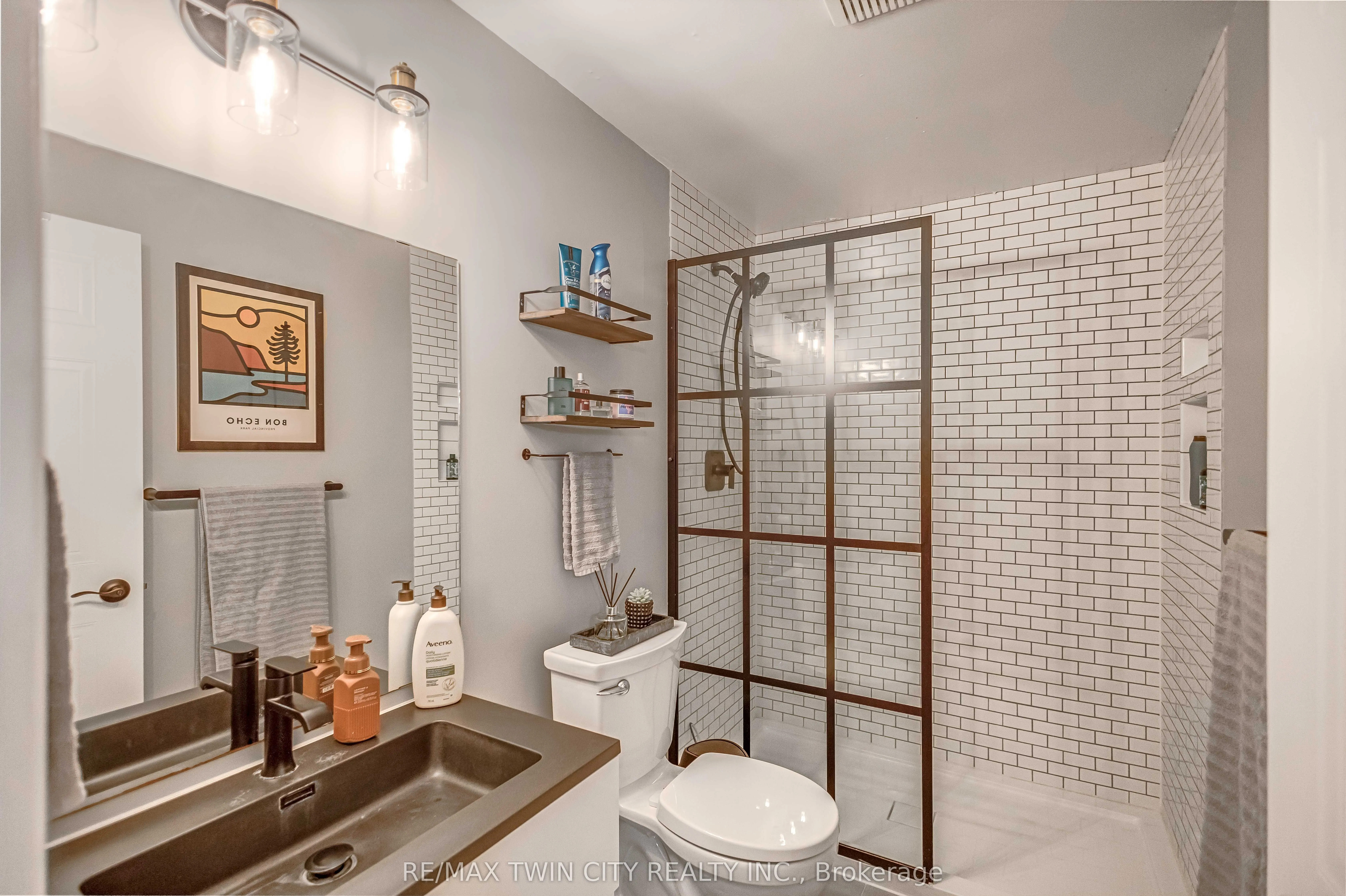 27 Candlewood Drive