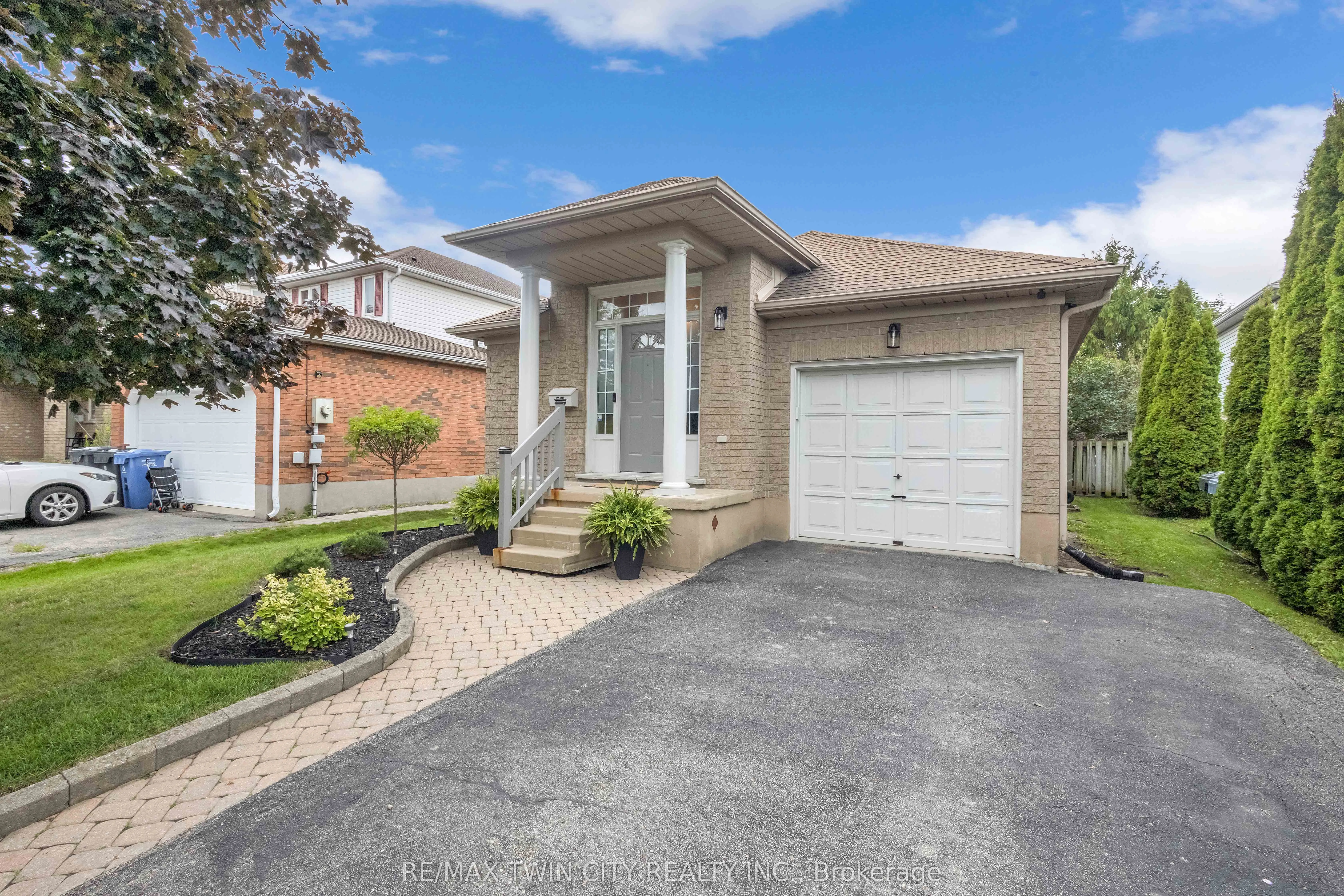 27 Candlewood Drive
