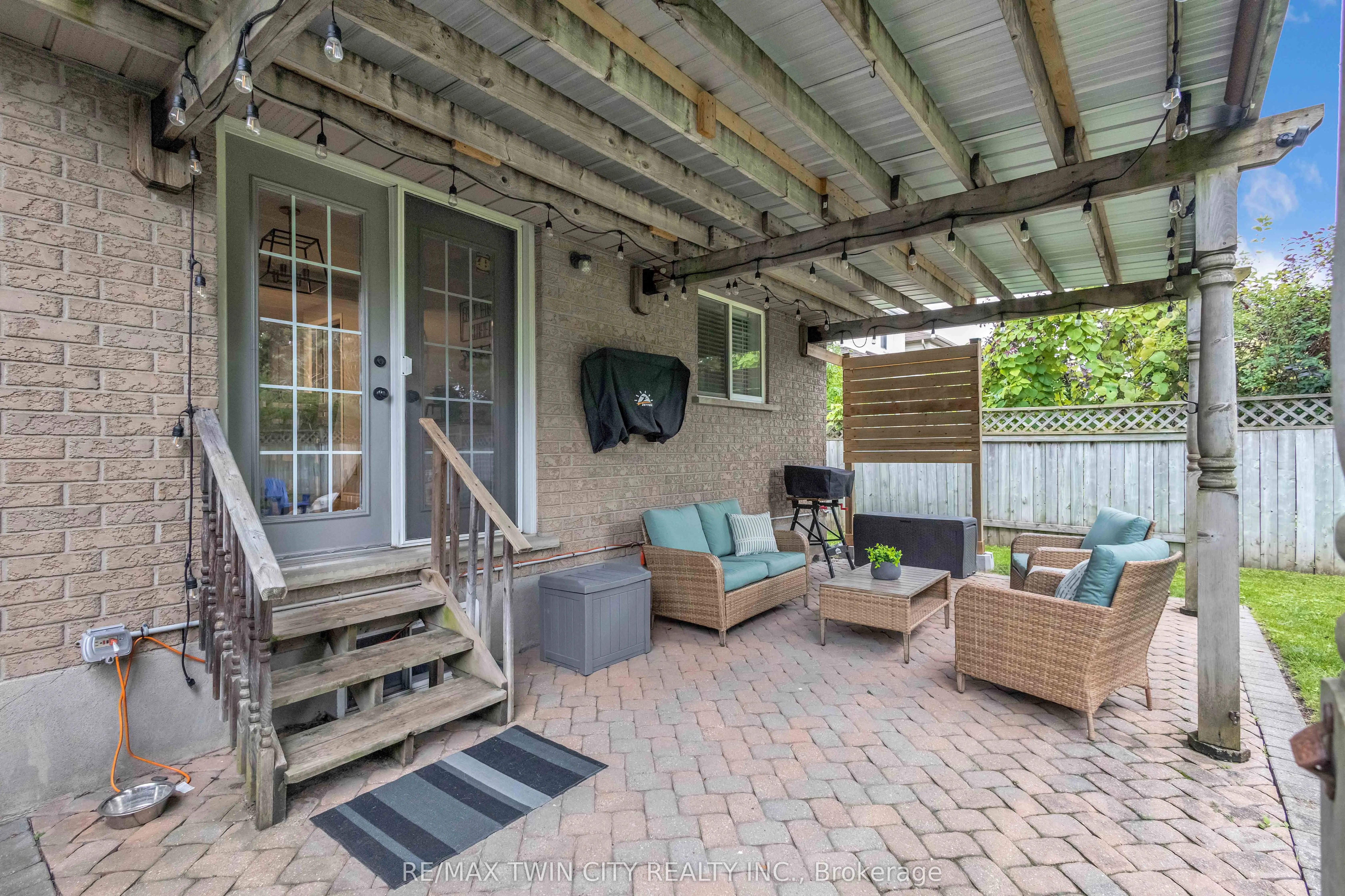 27 Candlewood Drive