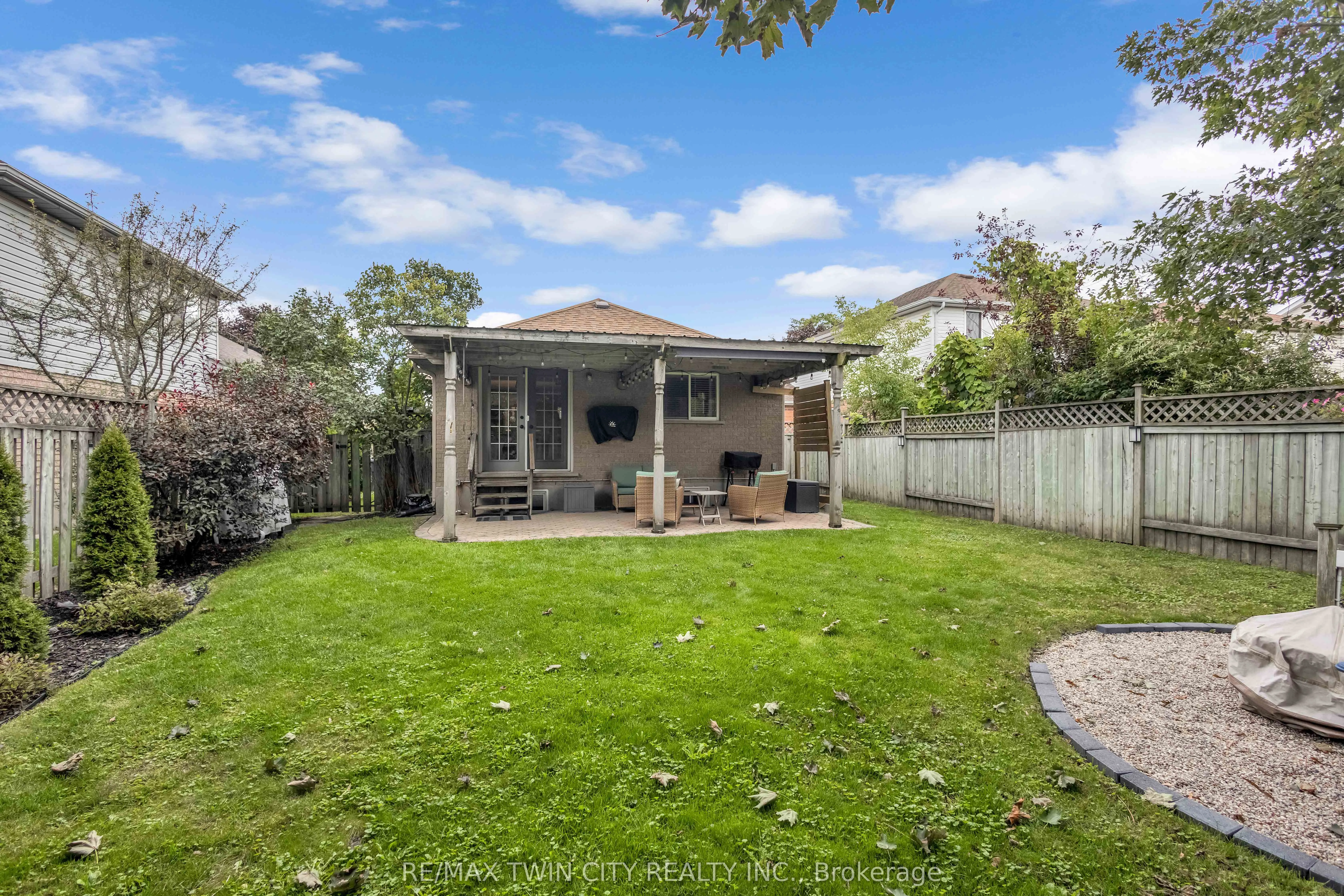 27 Candlewood Drive