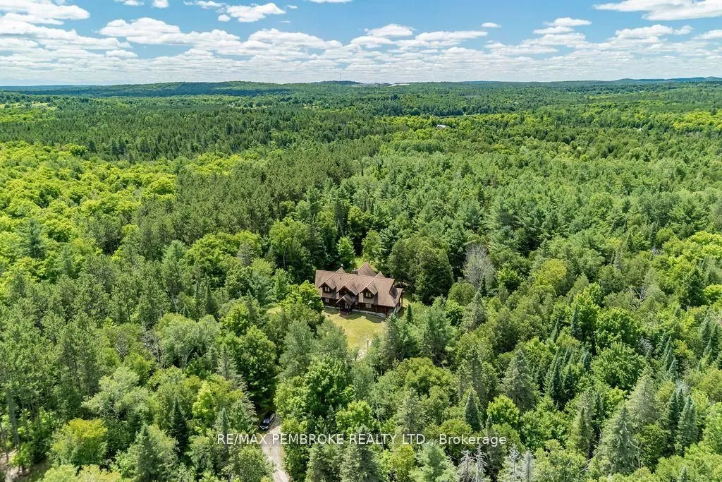 2467 Darling Road