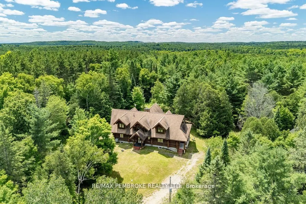 2467 Darling Road