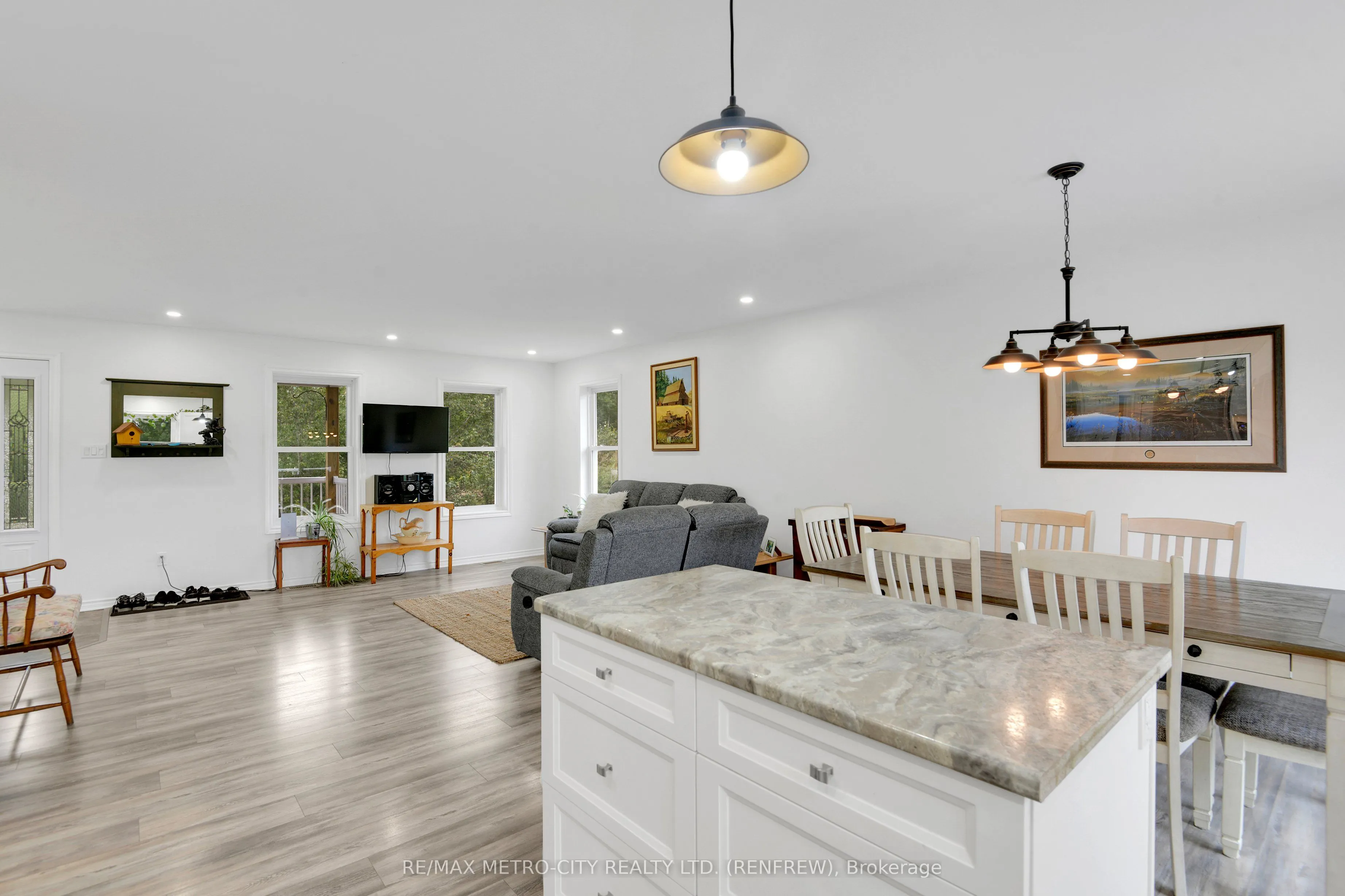 132 Stufko Road