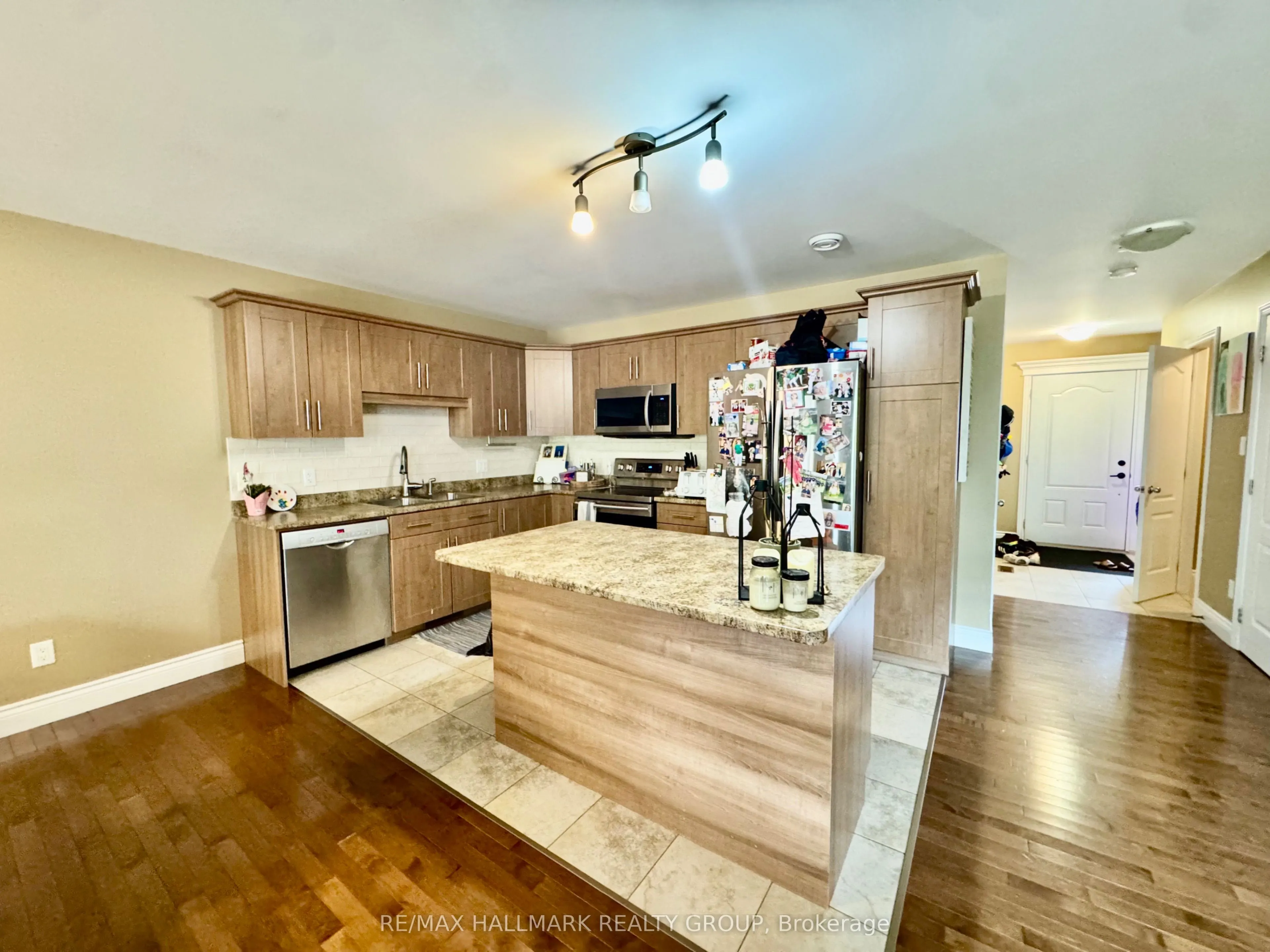 25 Winston Avenue