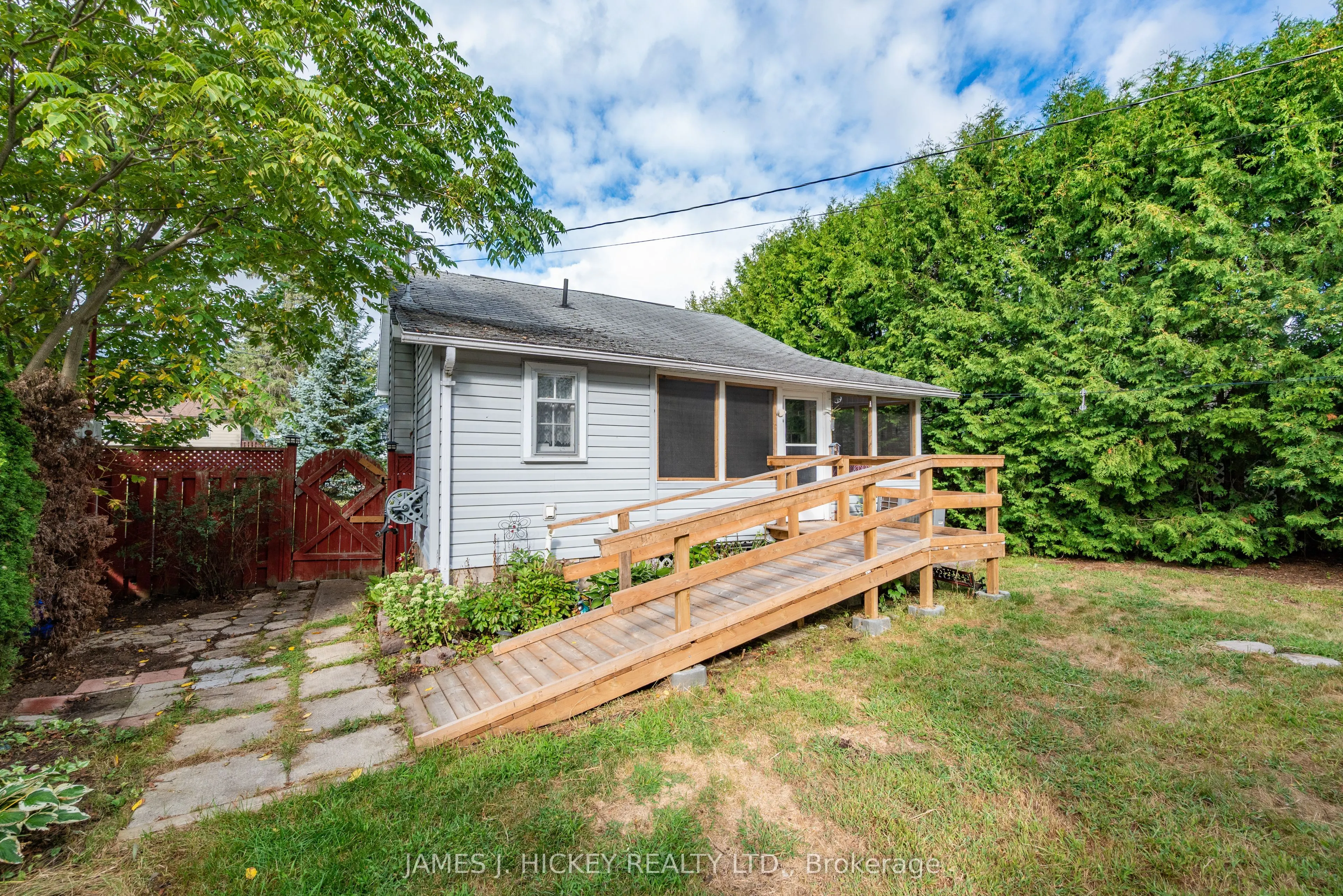 29 Glendale Avenue