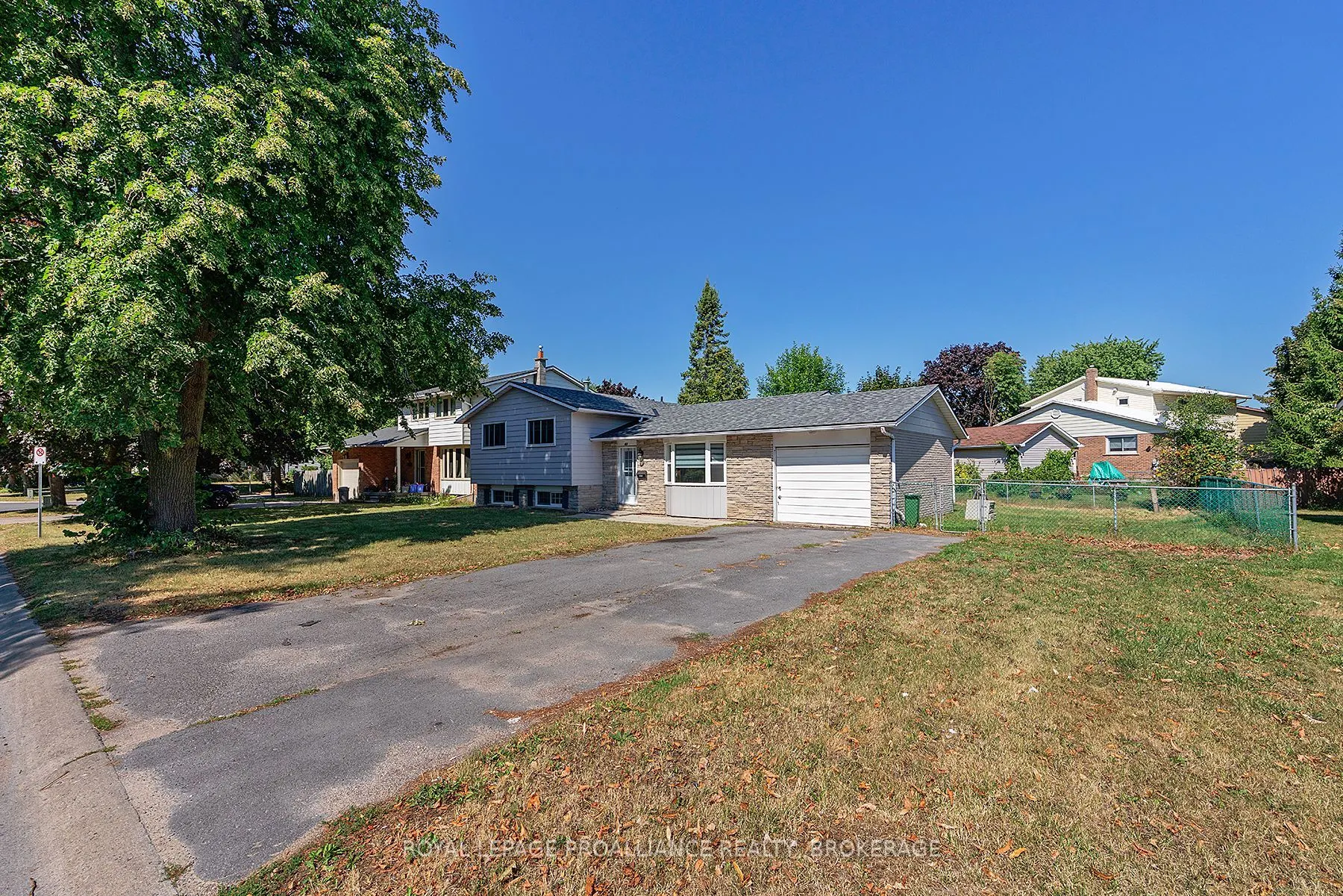 63 Old Oak Road