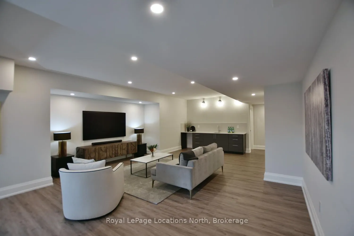 166 Springside Crescent