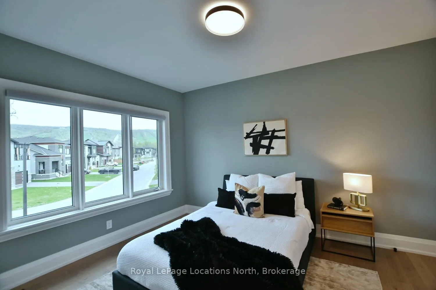 166 Springside Crescent