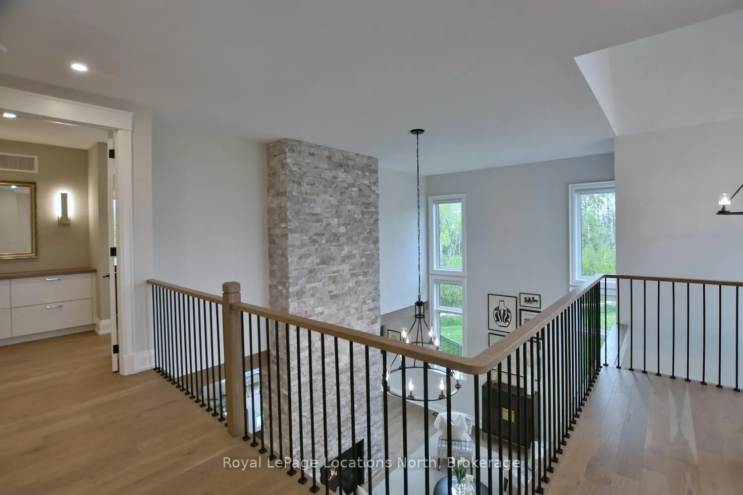 166 Springside Crescent