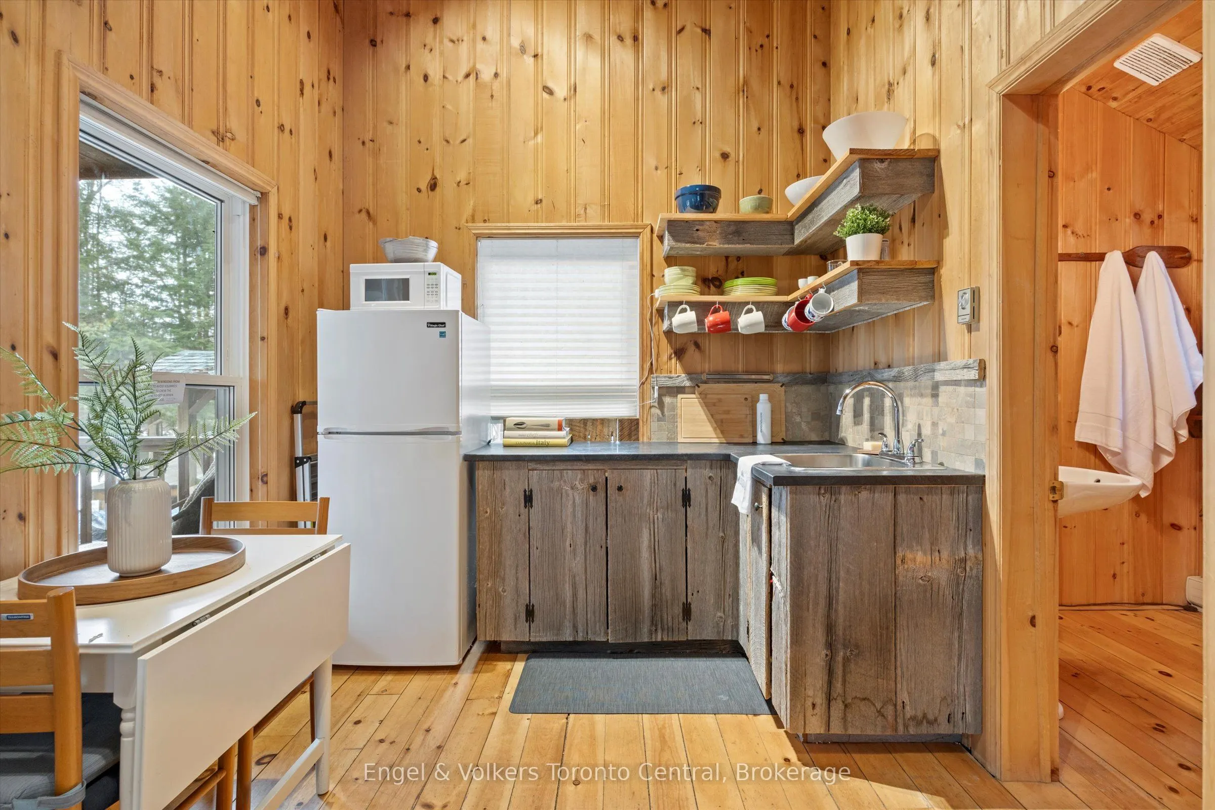 1196 Cranberry Road, #2