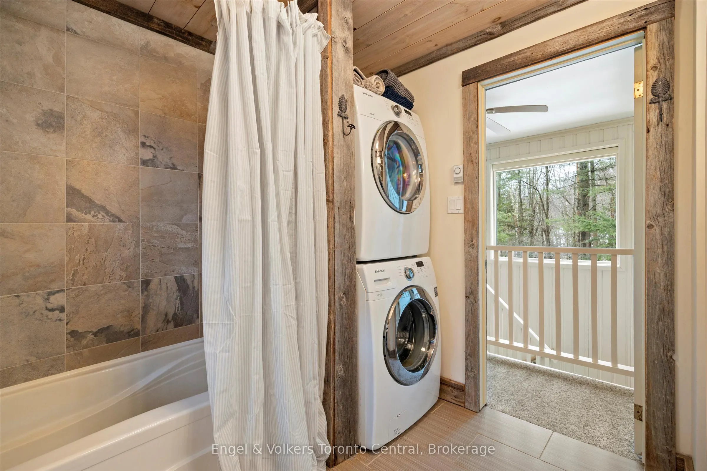1196 Cranberry Road, #2