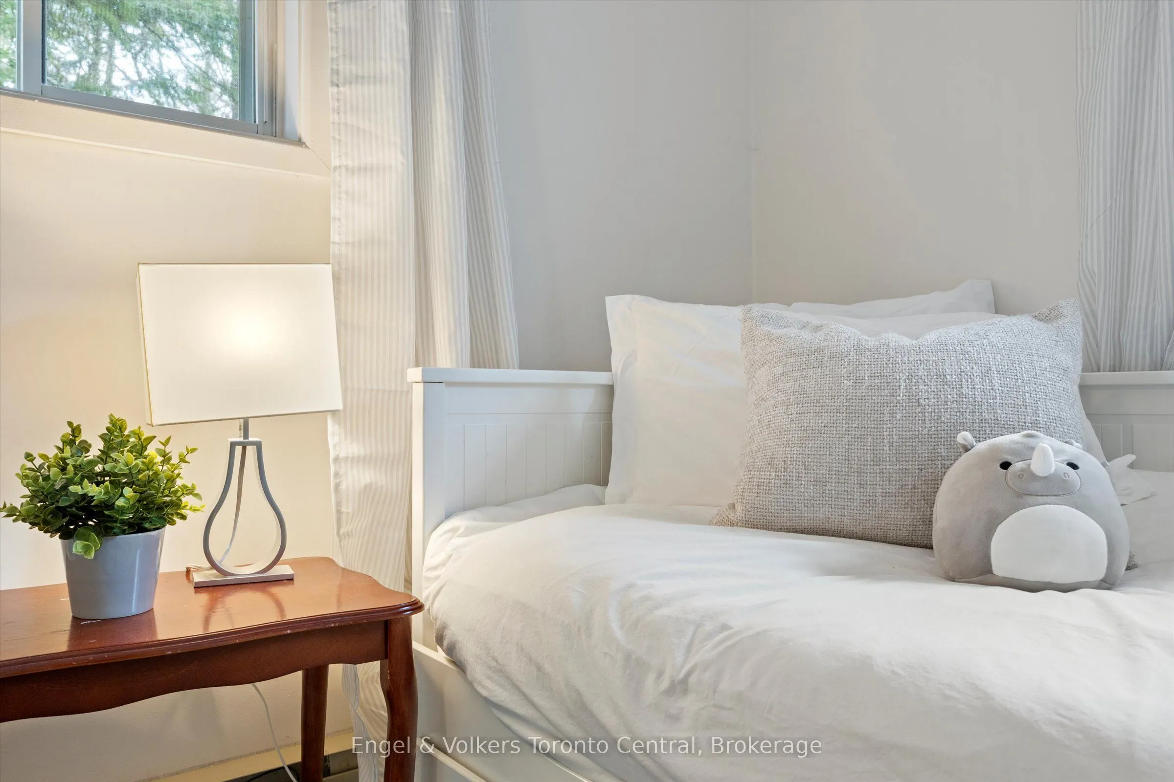 1196 Cranberry Road, #2