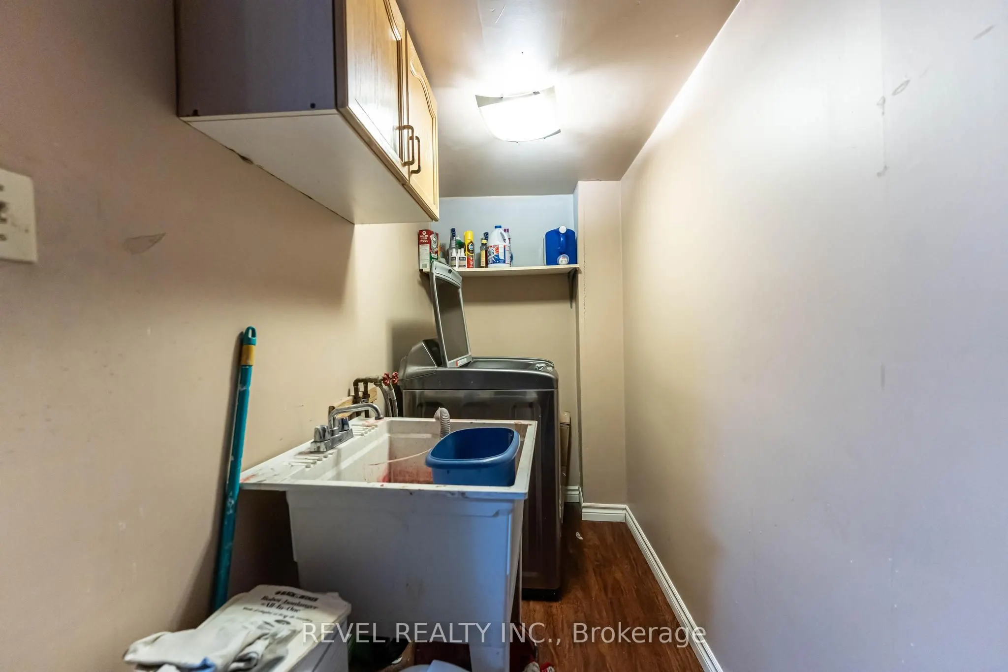 11 Elmwood Avenue