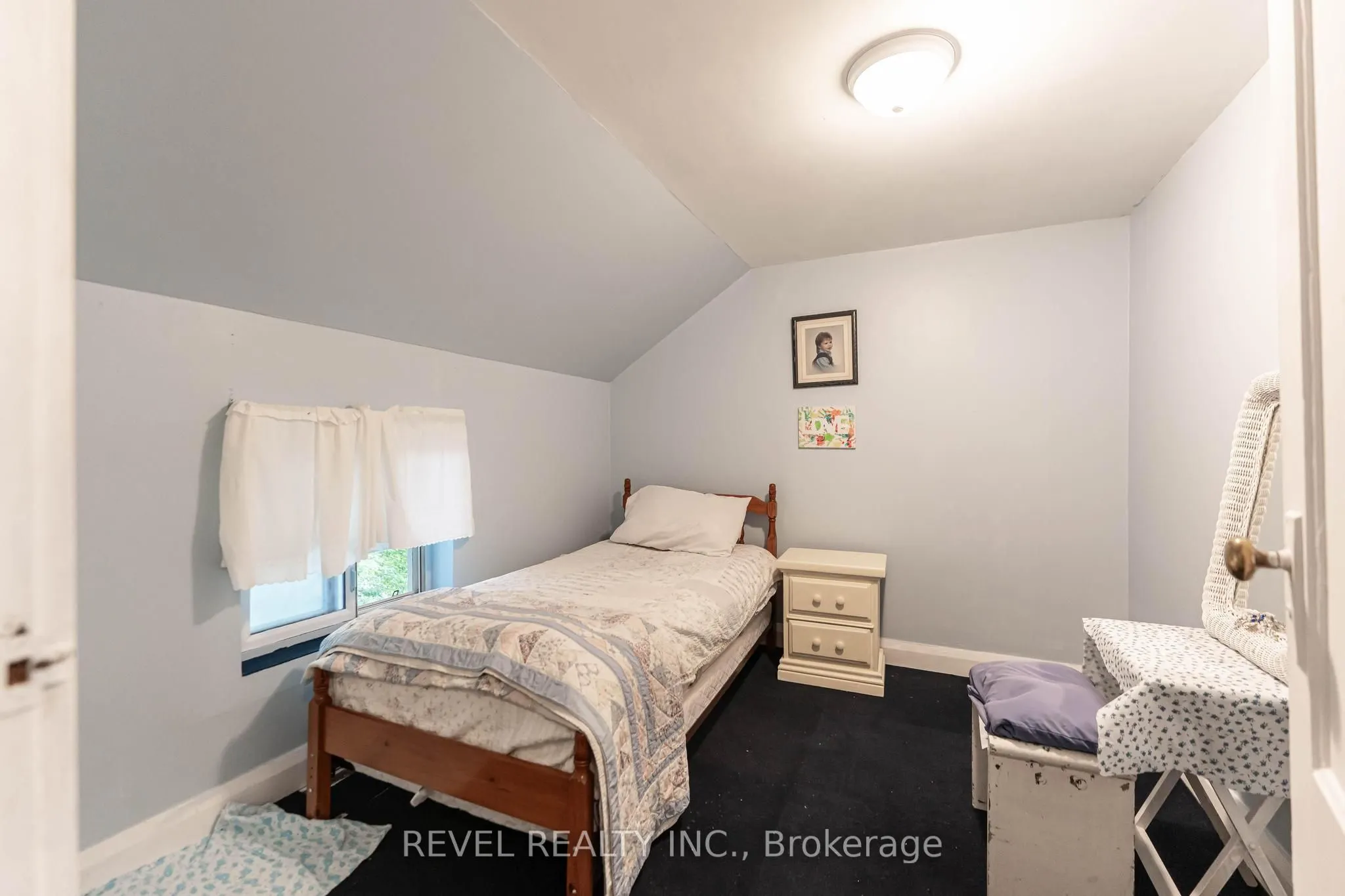 11 Elmwood Avenue