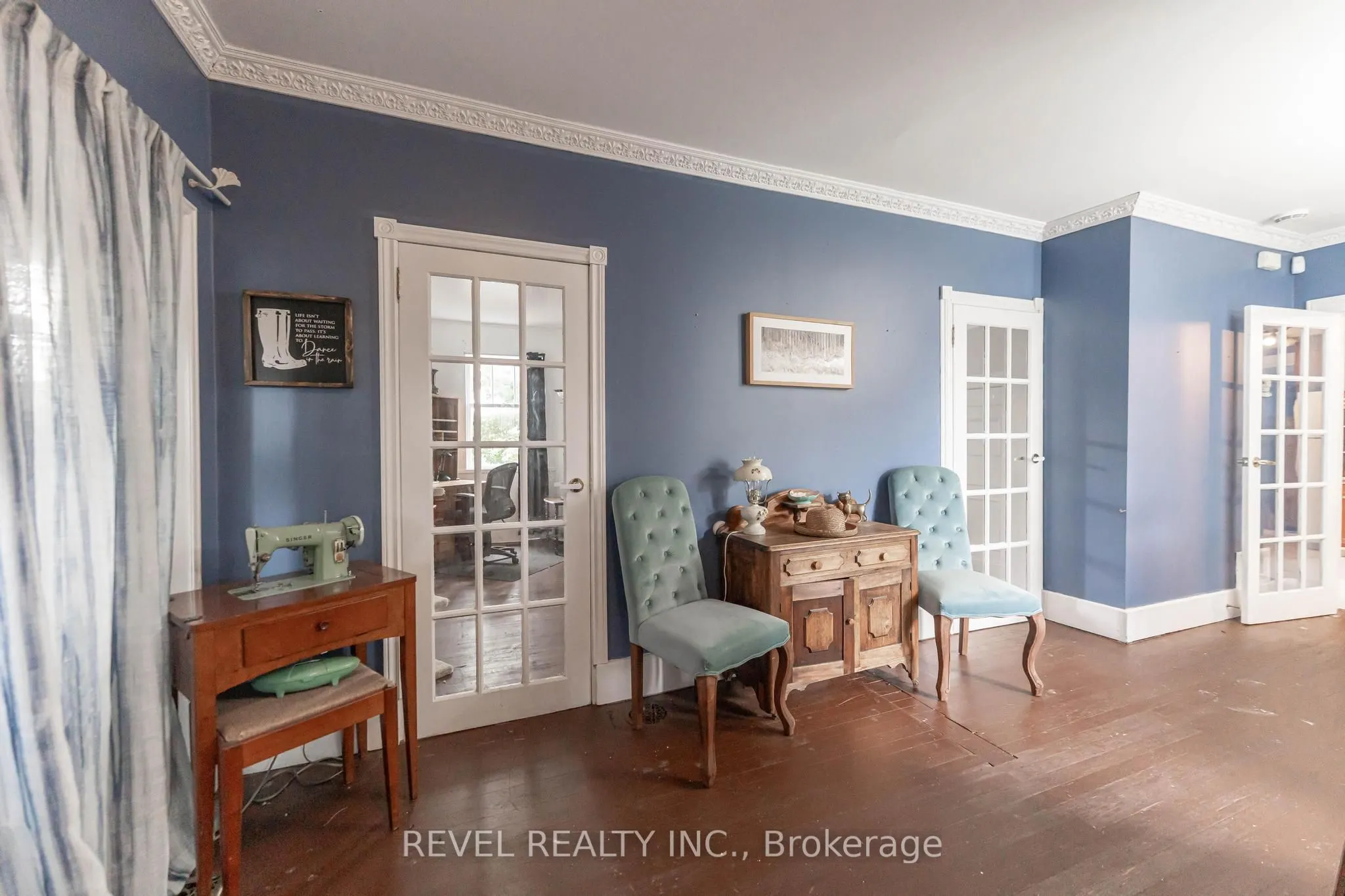 11 Elmwood Avenue