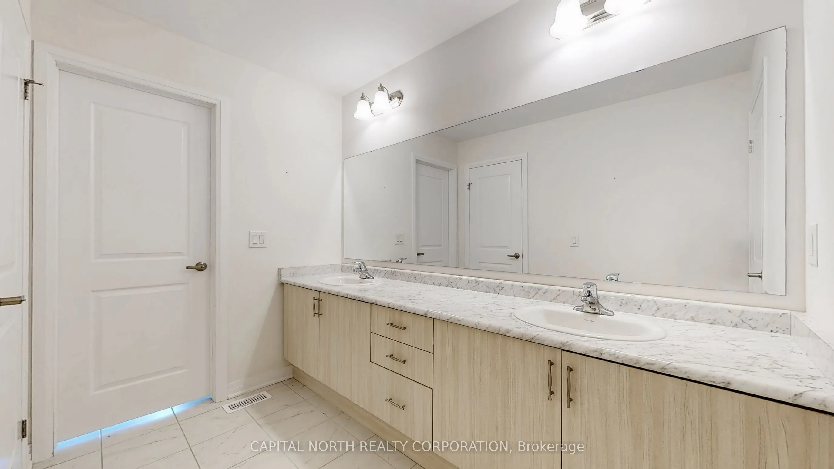 73 Rustic Oak Trail