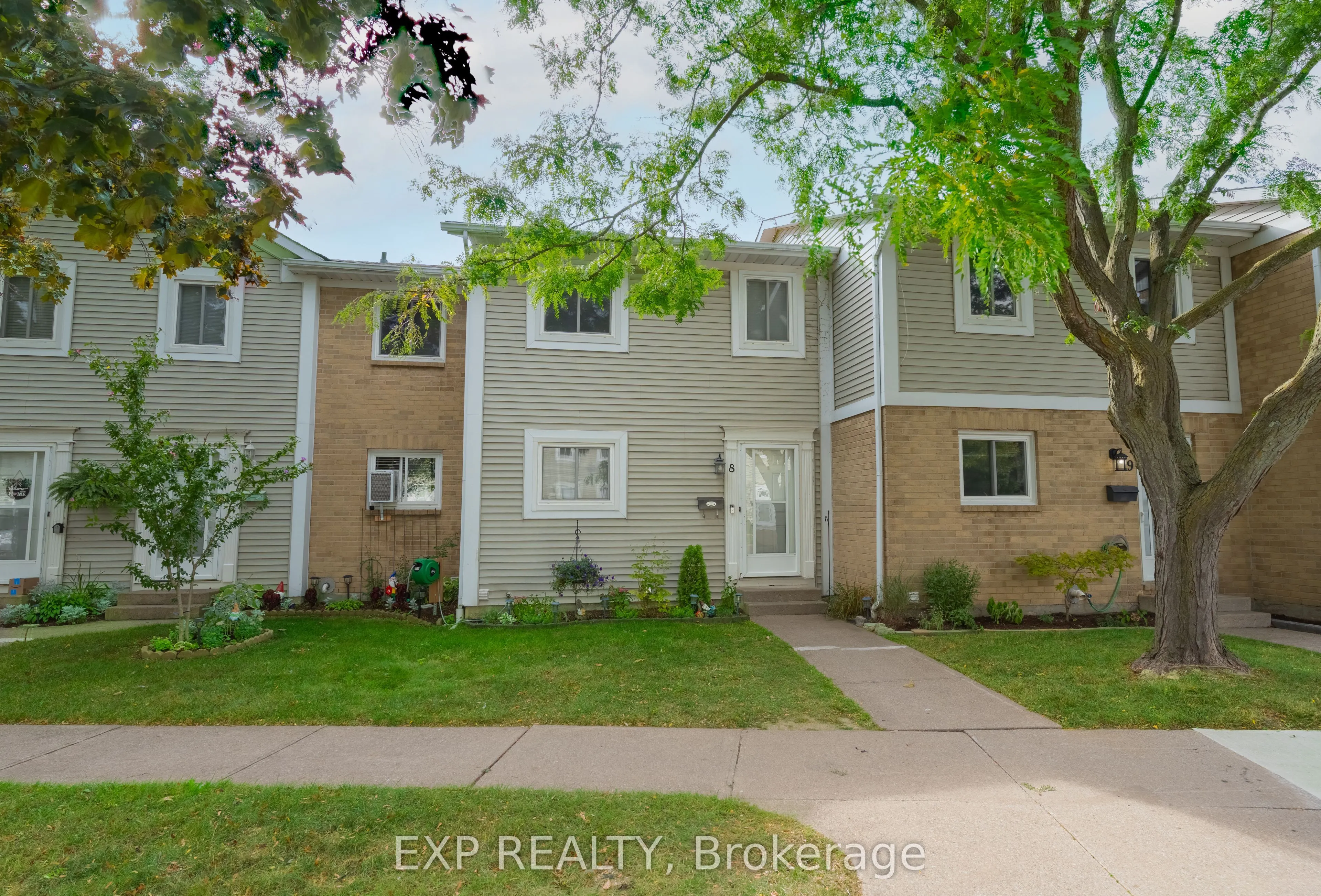 38 Elma Street, #8