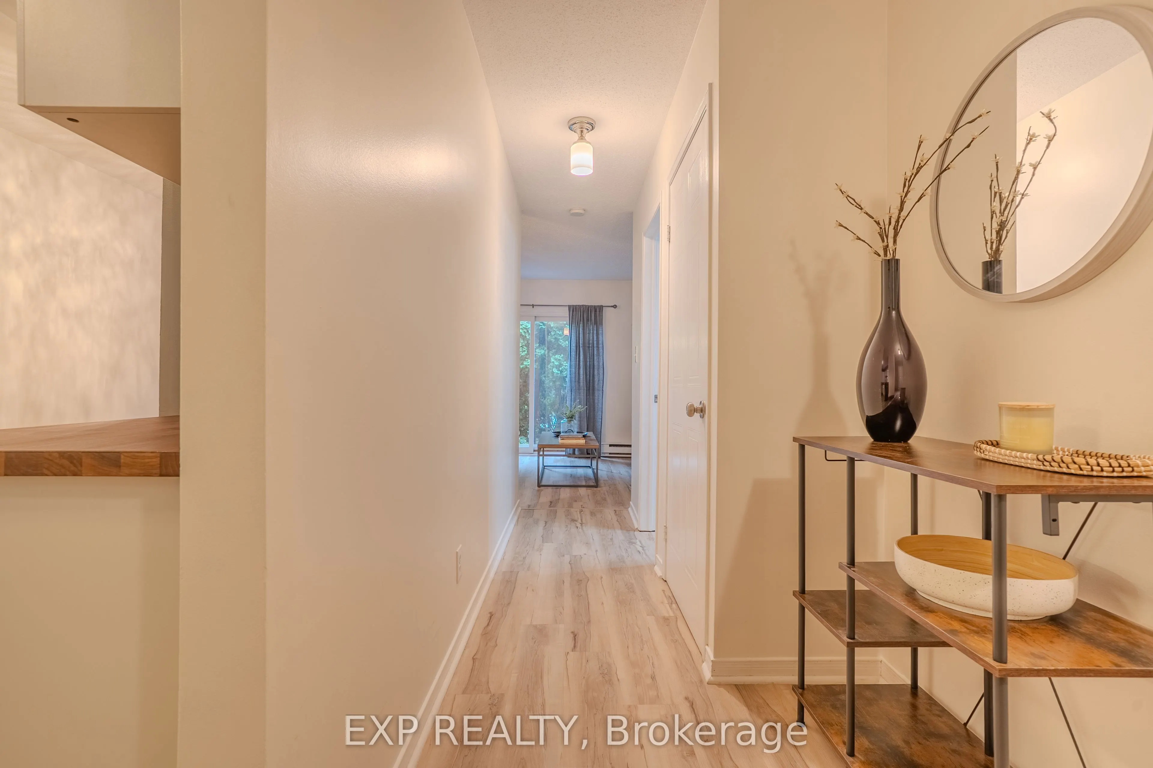 38 Elma Street, #8