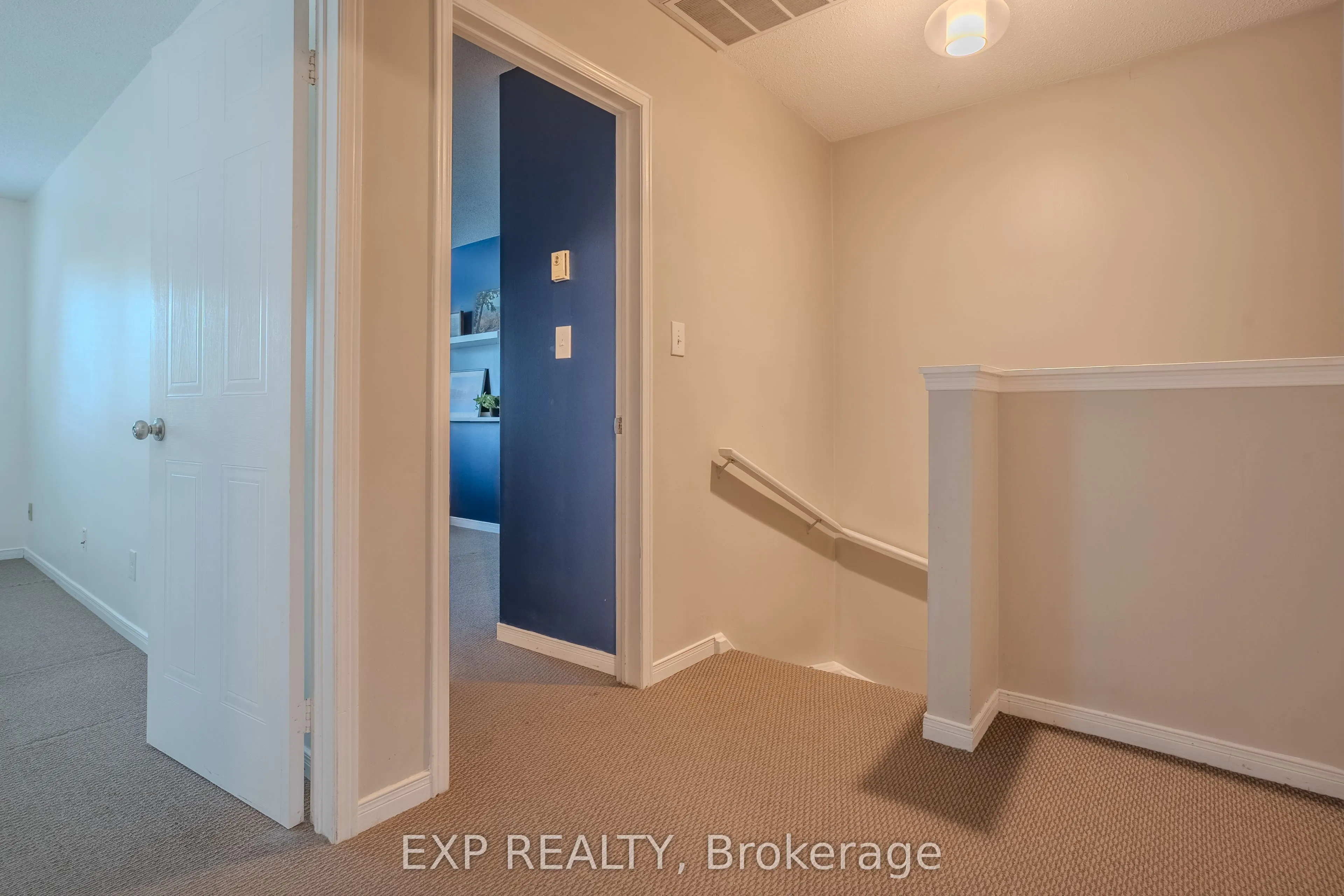 38 Elma Street, #8