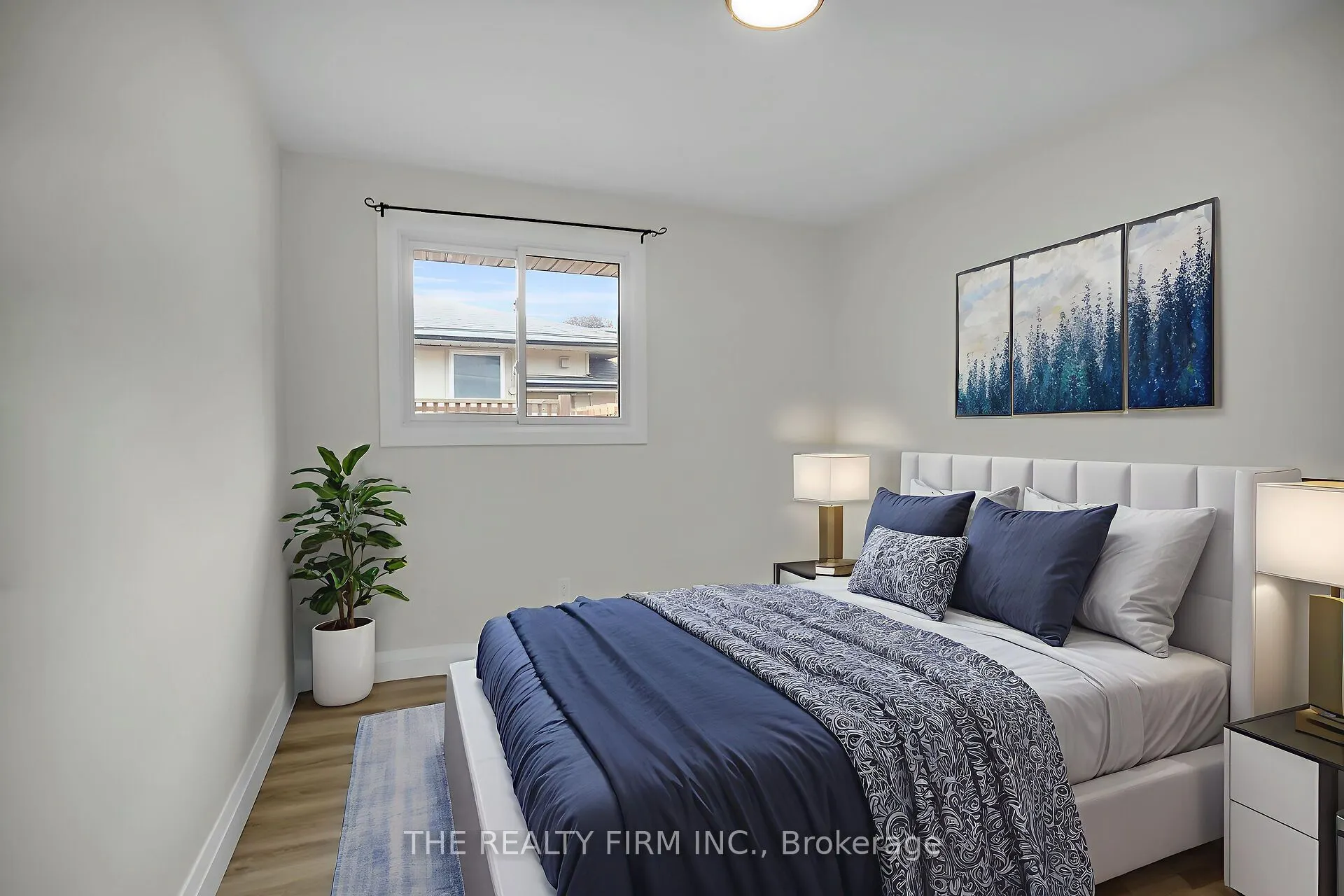 270 Highview Crescent