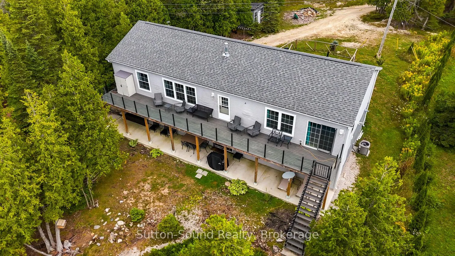 682 Dorcas Bay Road