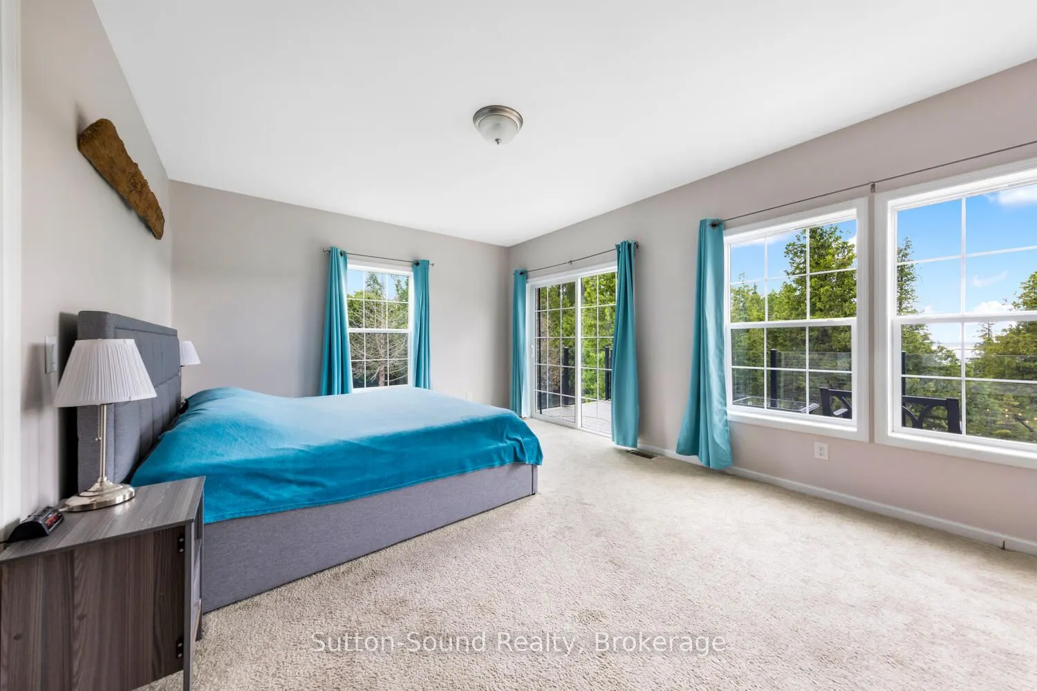 682 Dorcas Bay Road