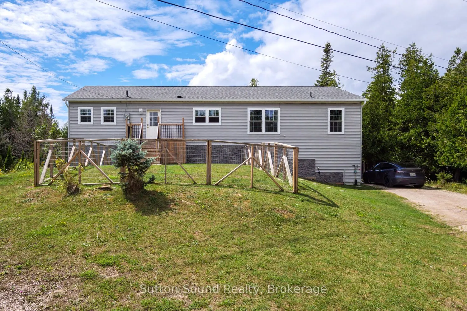 682 Dorcas Bay Road
