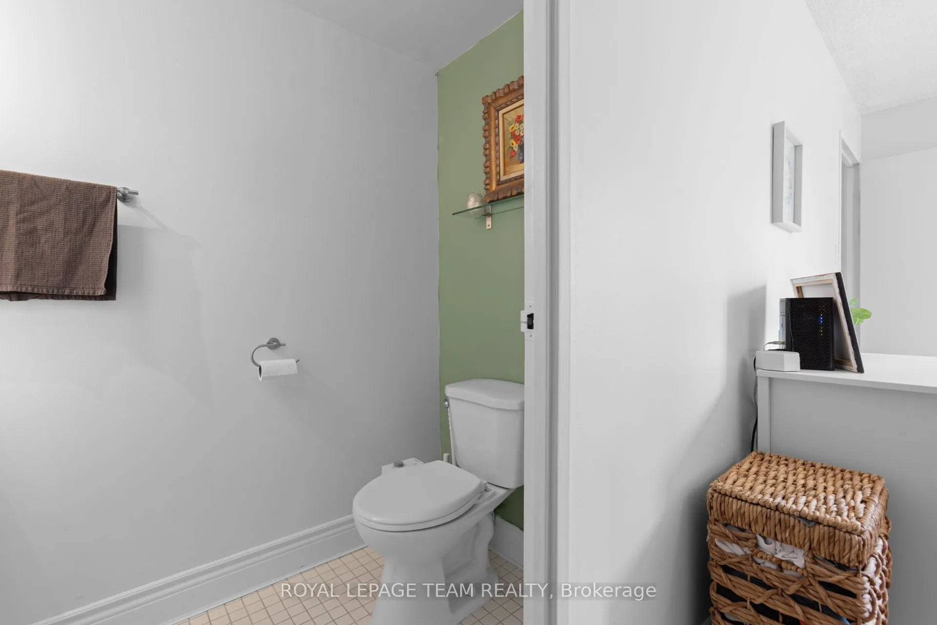 141 Somerset Street W, #503