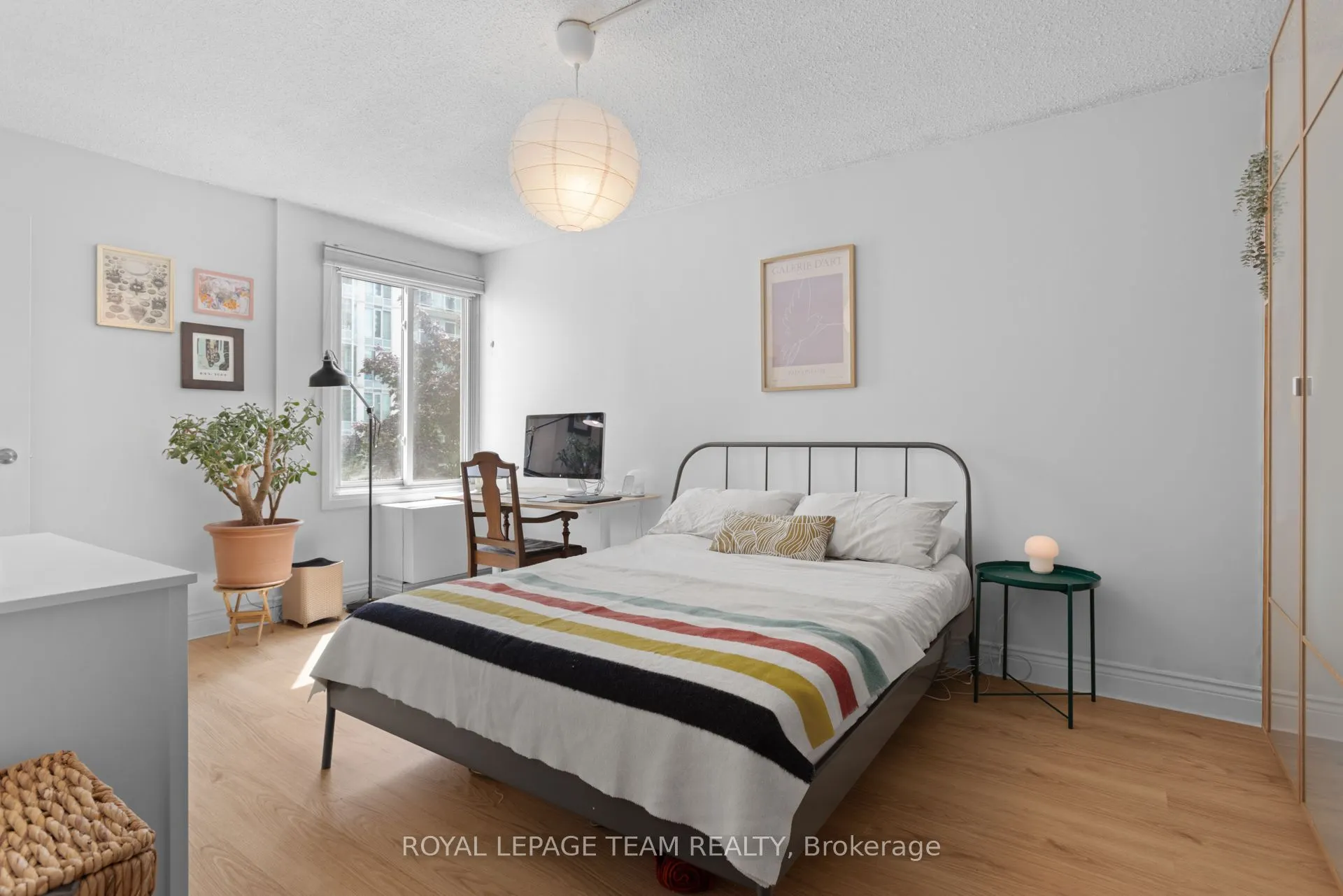 141 Somerset Street W, #503