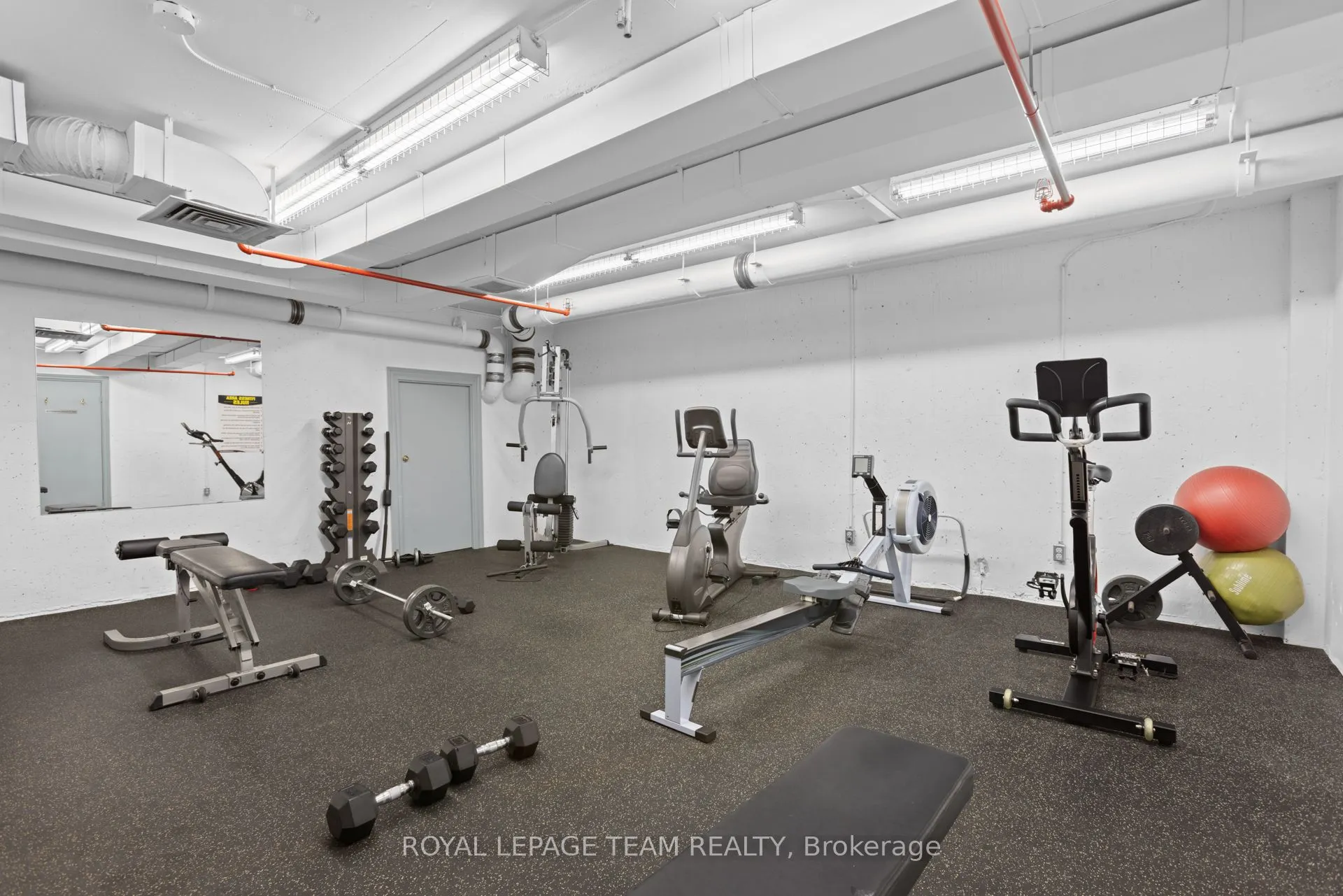 141 Somerset Street W, #503