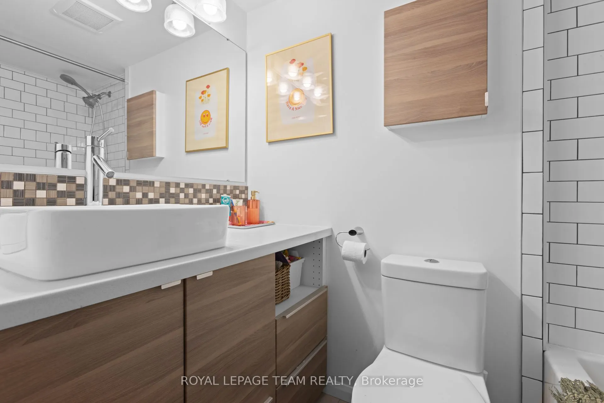 141 Somerset Street W, #503