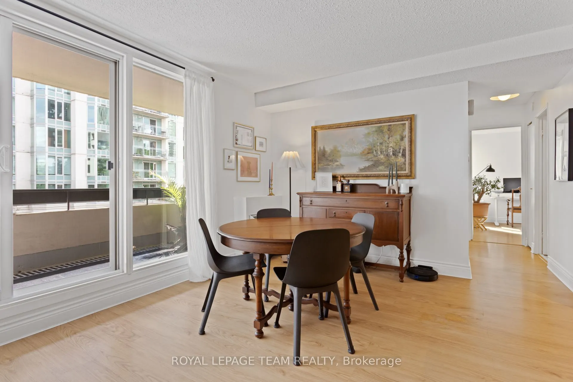 141 Somerset Street W, #503