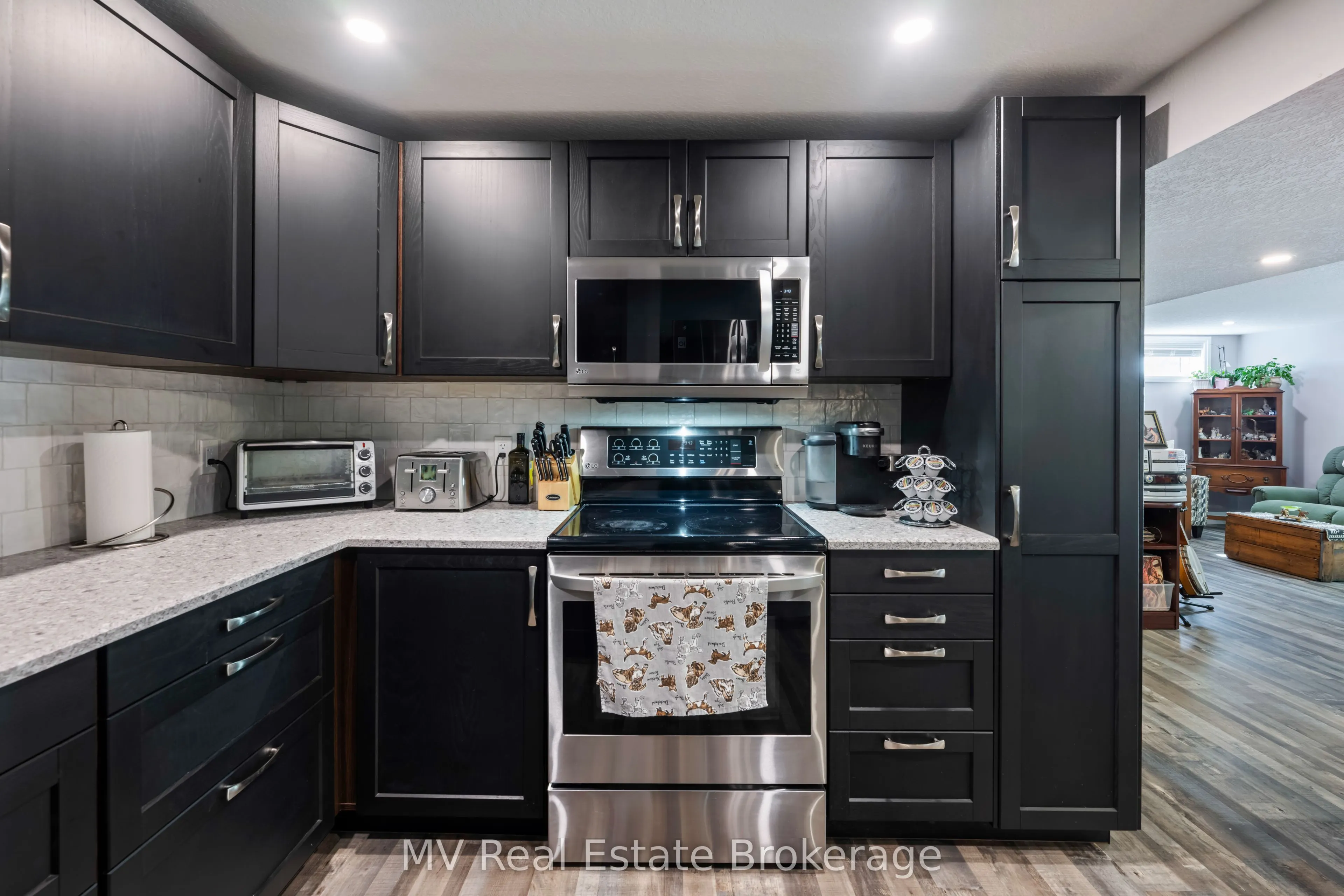 8378 Wellington Road 22