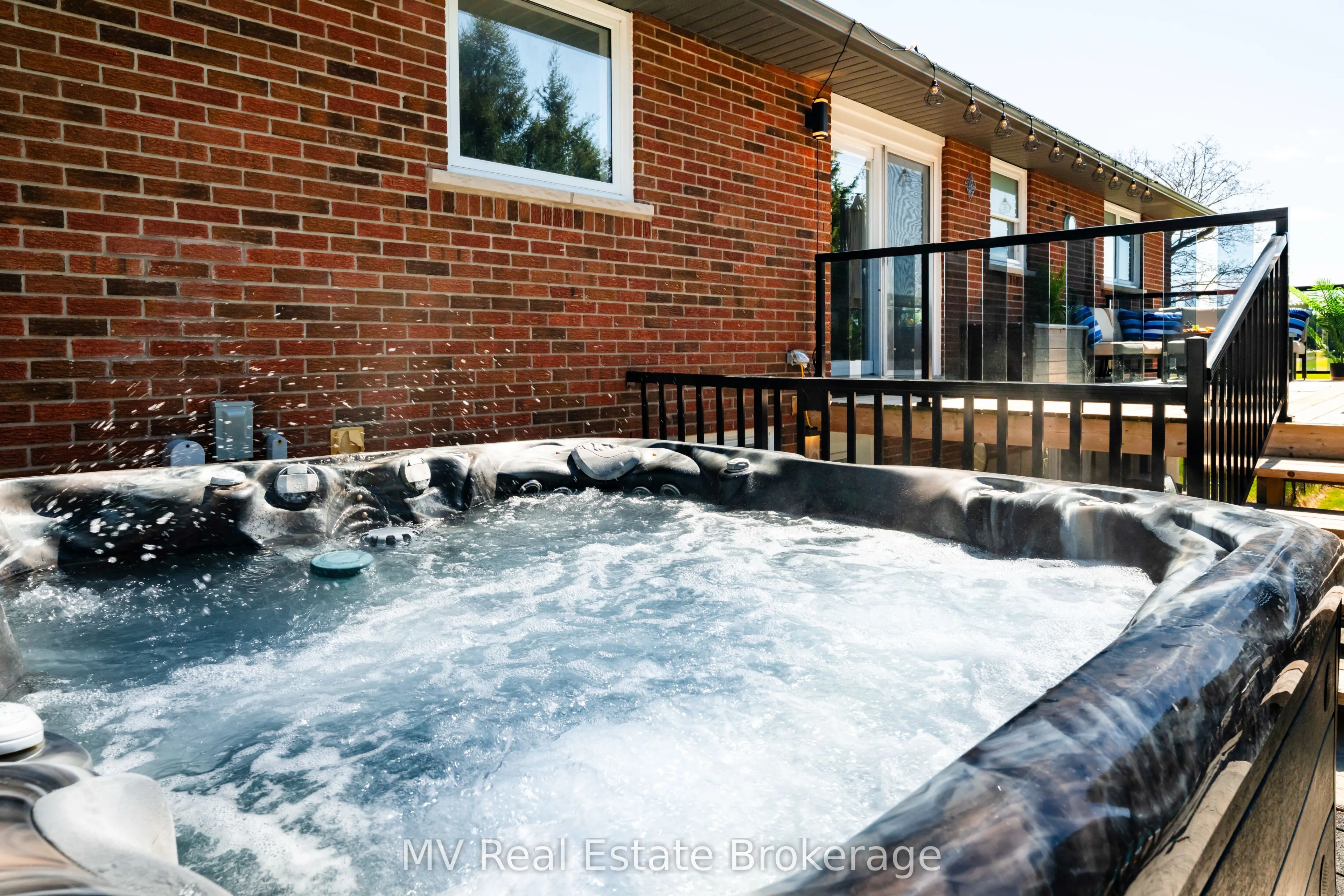 8378 Wellington Road 22
