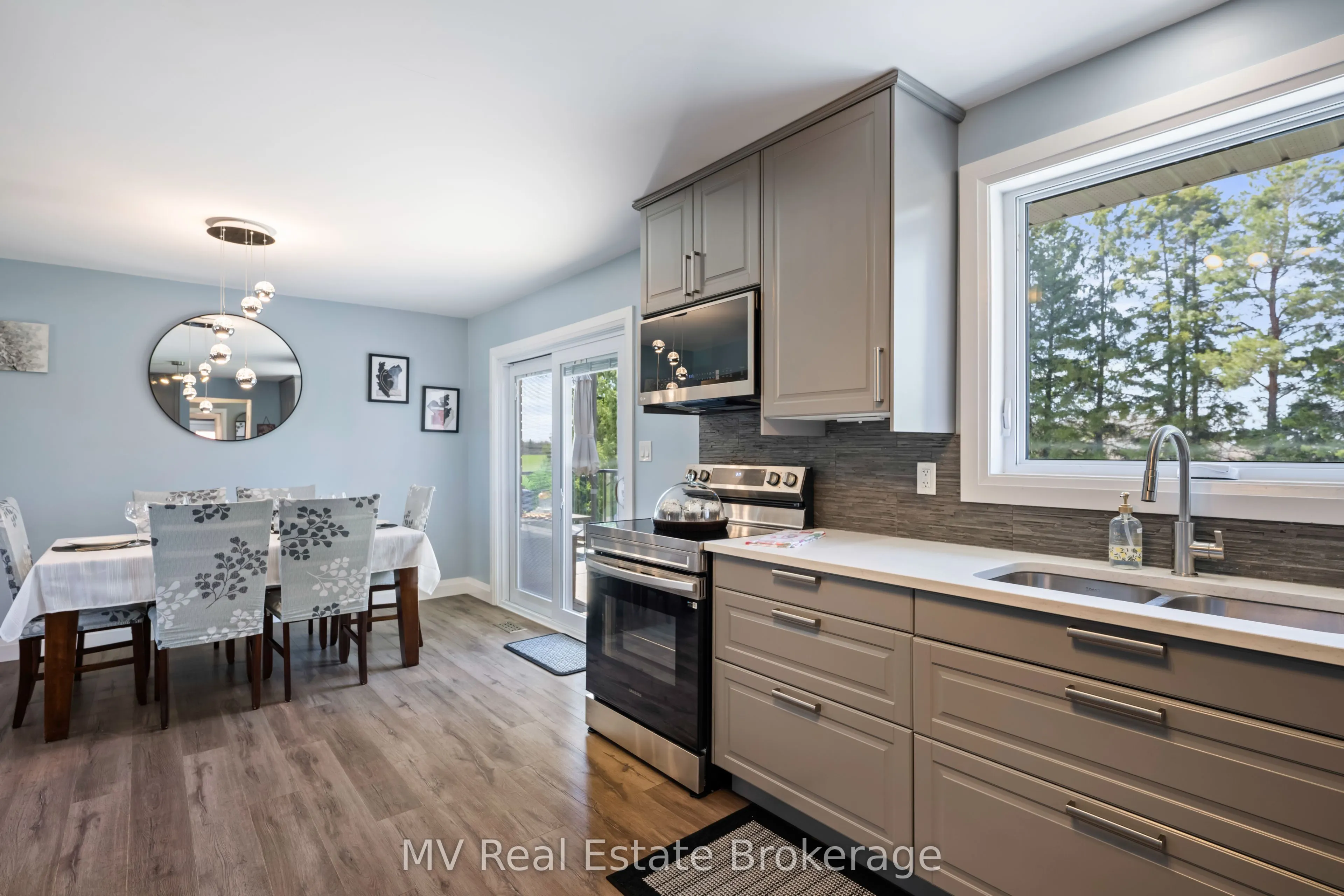 8378 Wellington Road 22