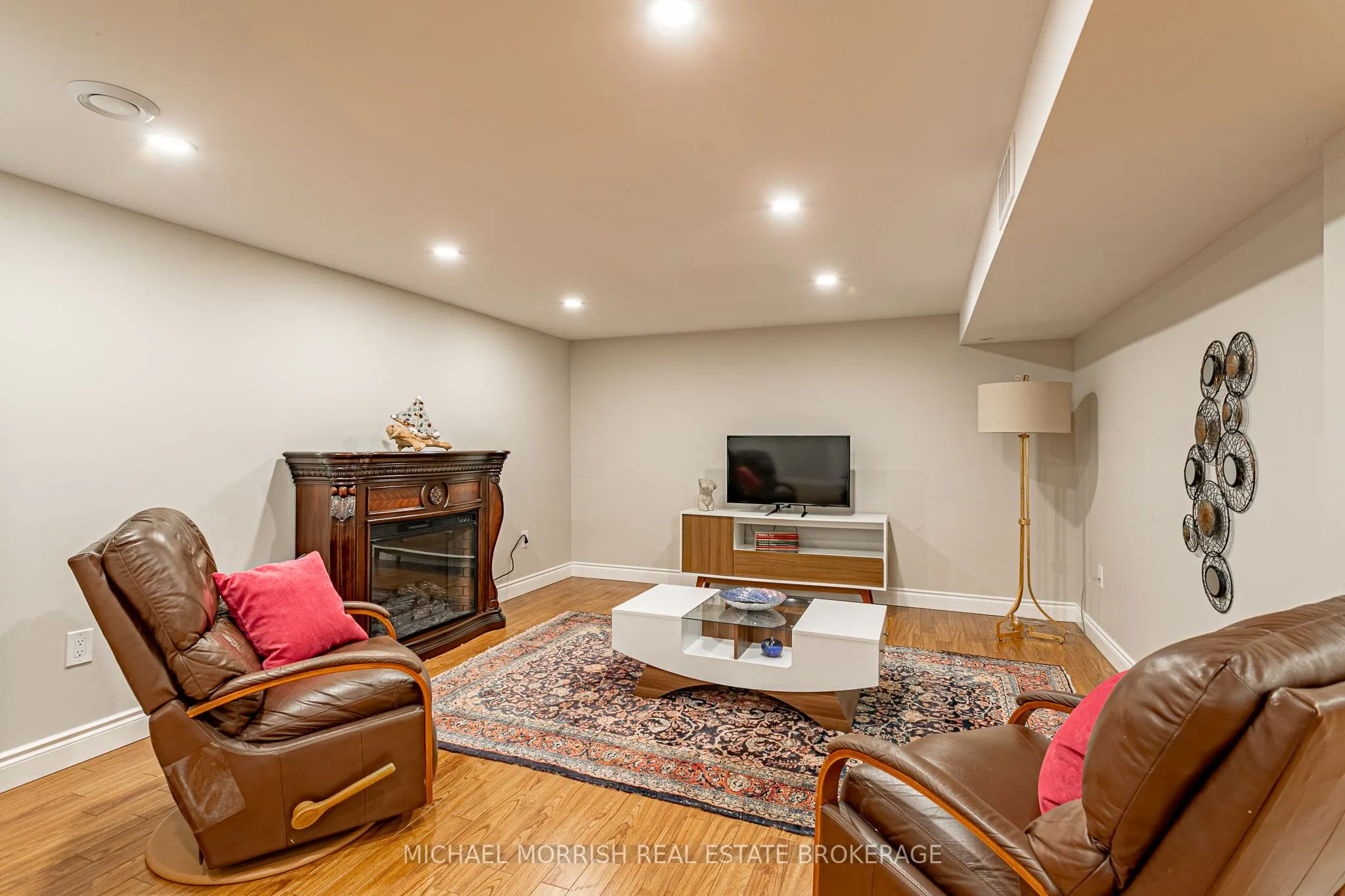232 Mill Pond Crescent
