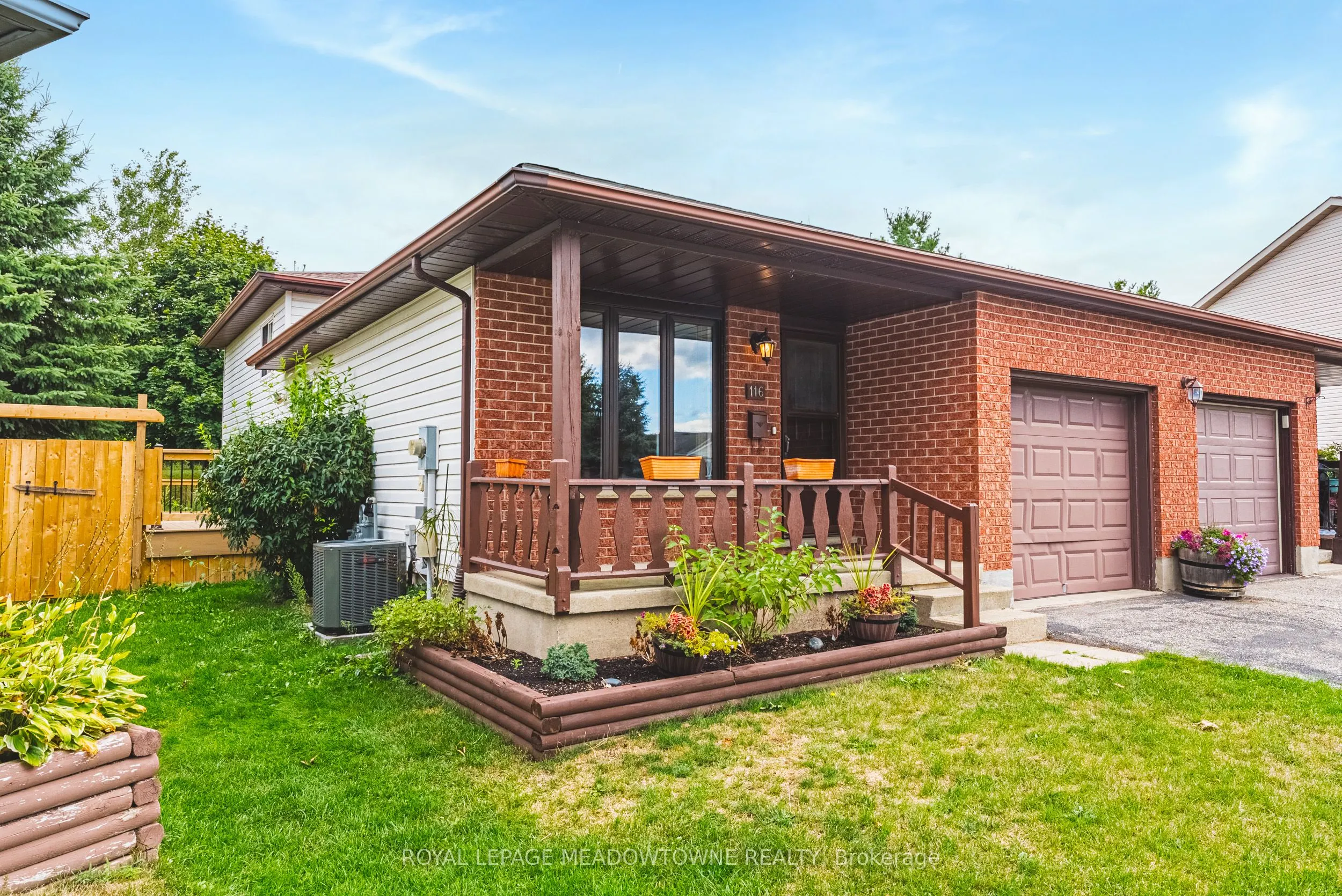 116 Dyer Court