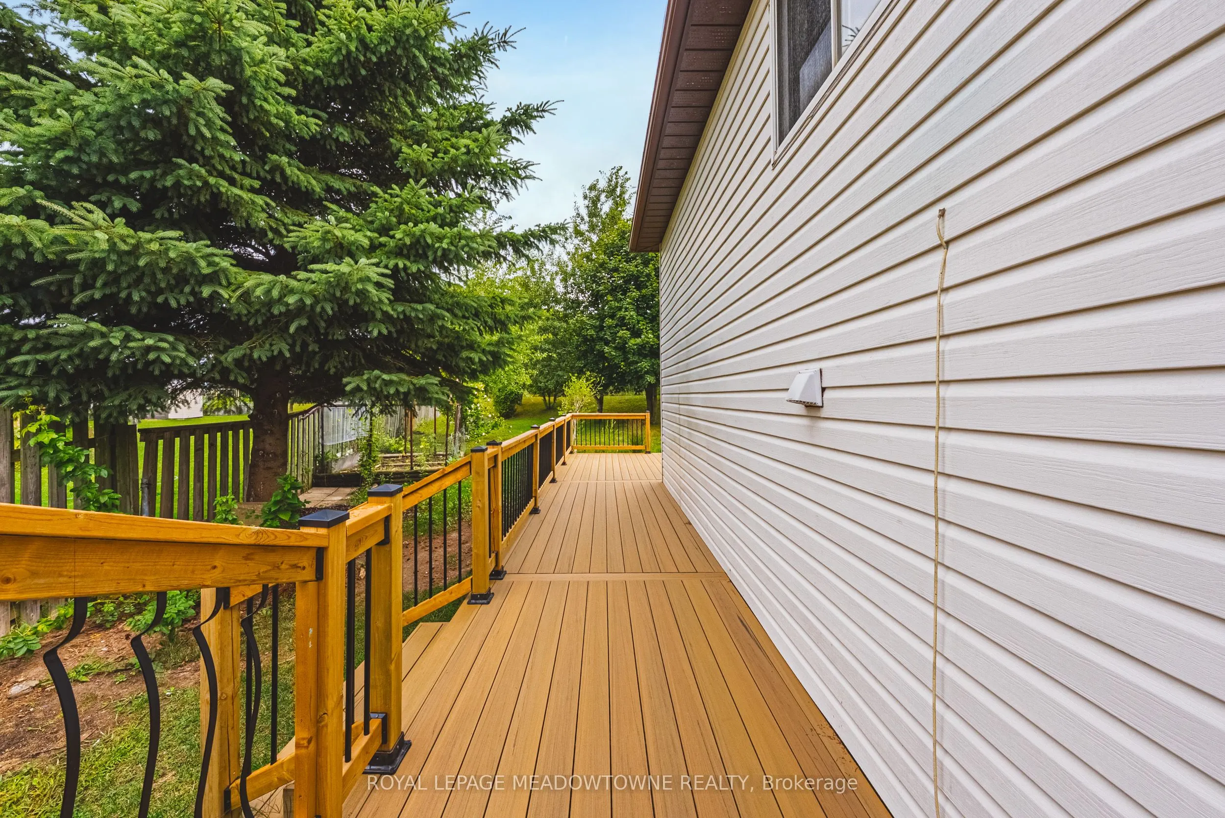 116 Dyer Court
