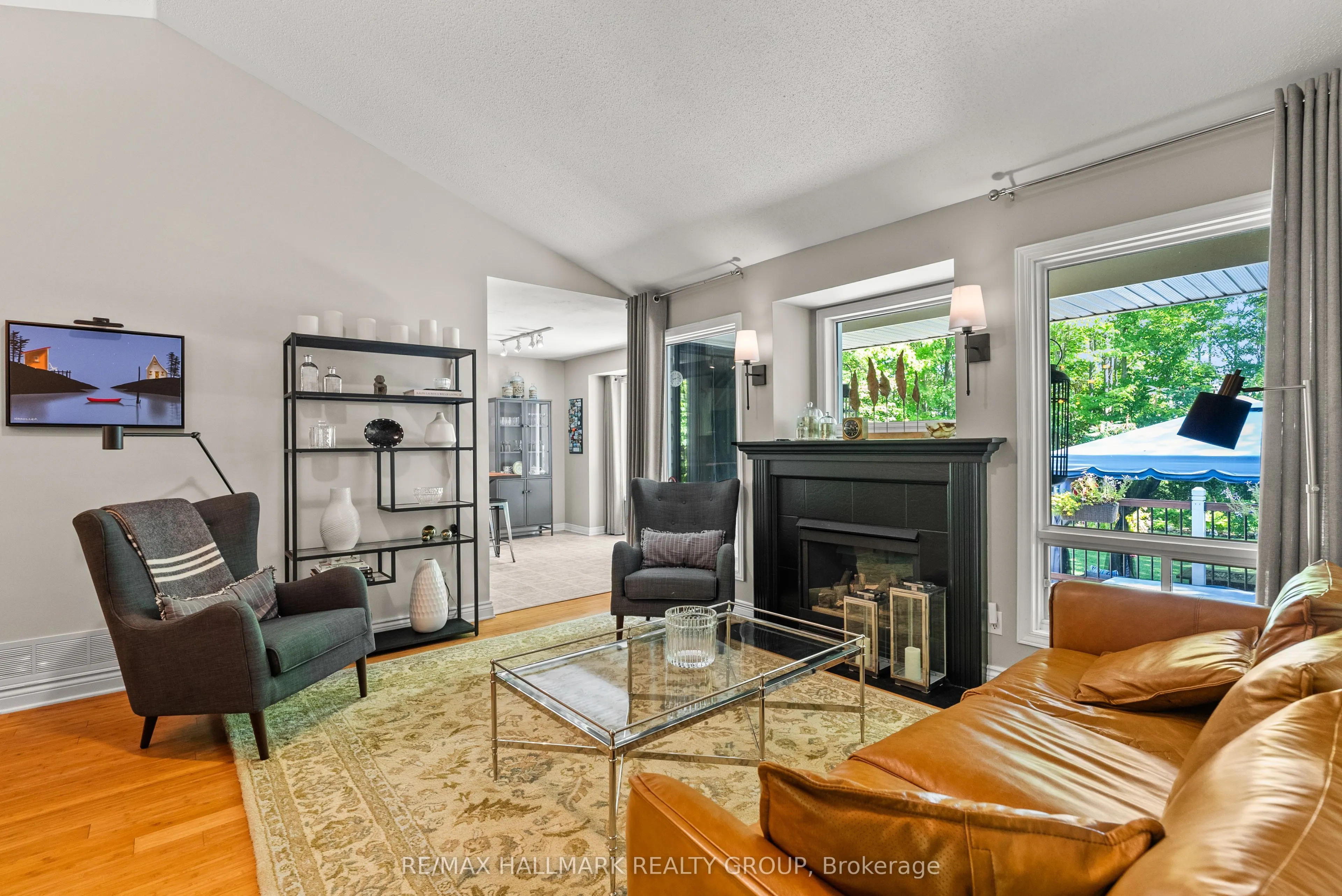 17 Anthony Curro Drive Drive