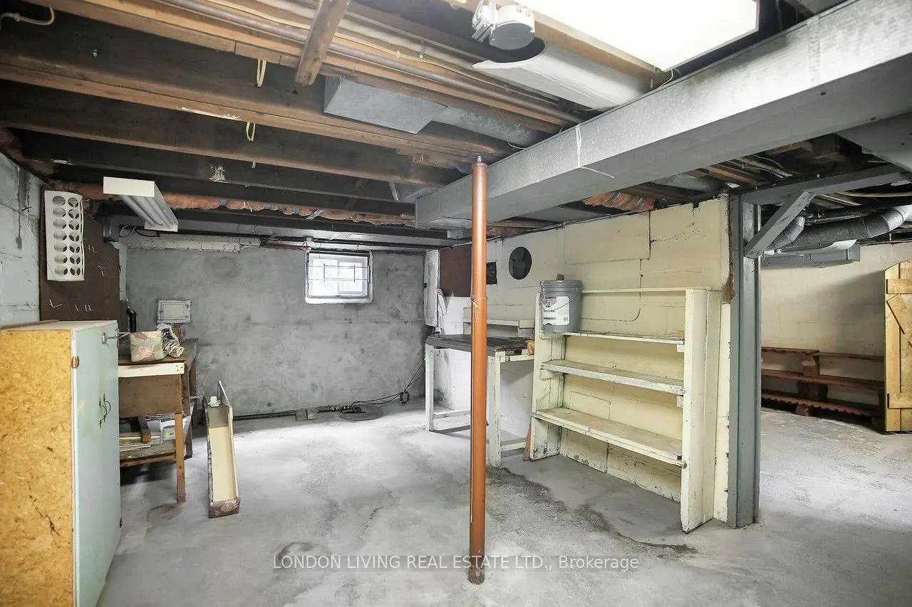 111 Garfield Avenue